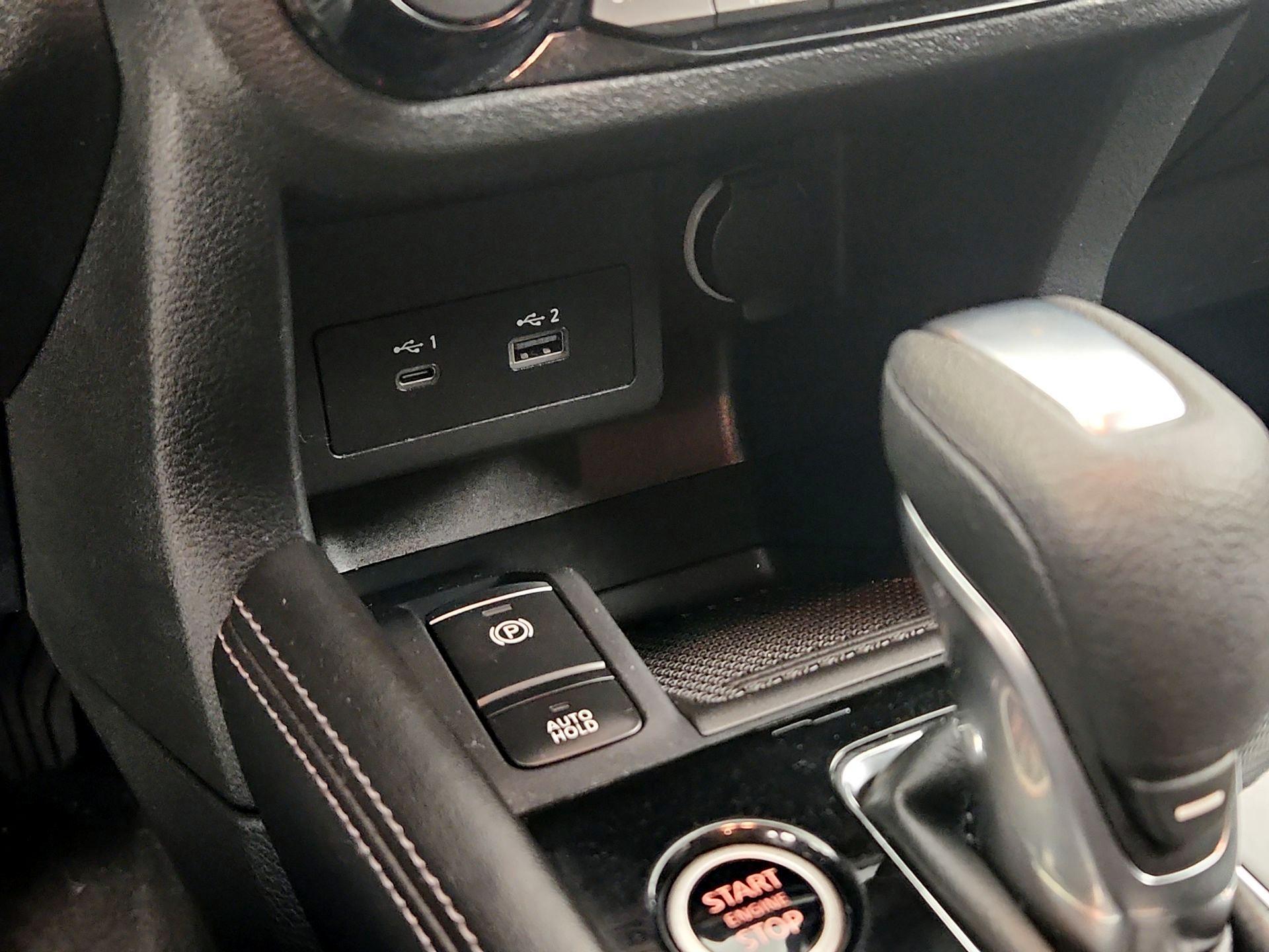 Thumbnail: 2022 Nissan Kicks - 18