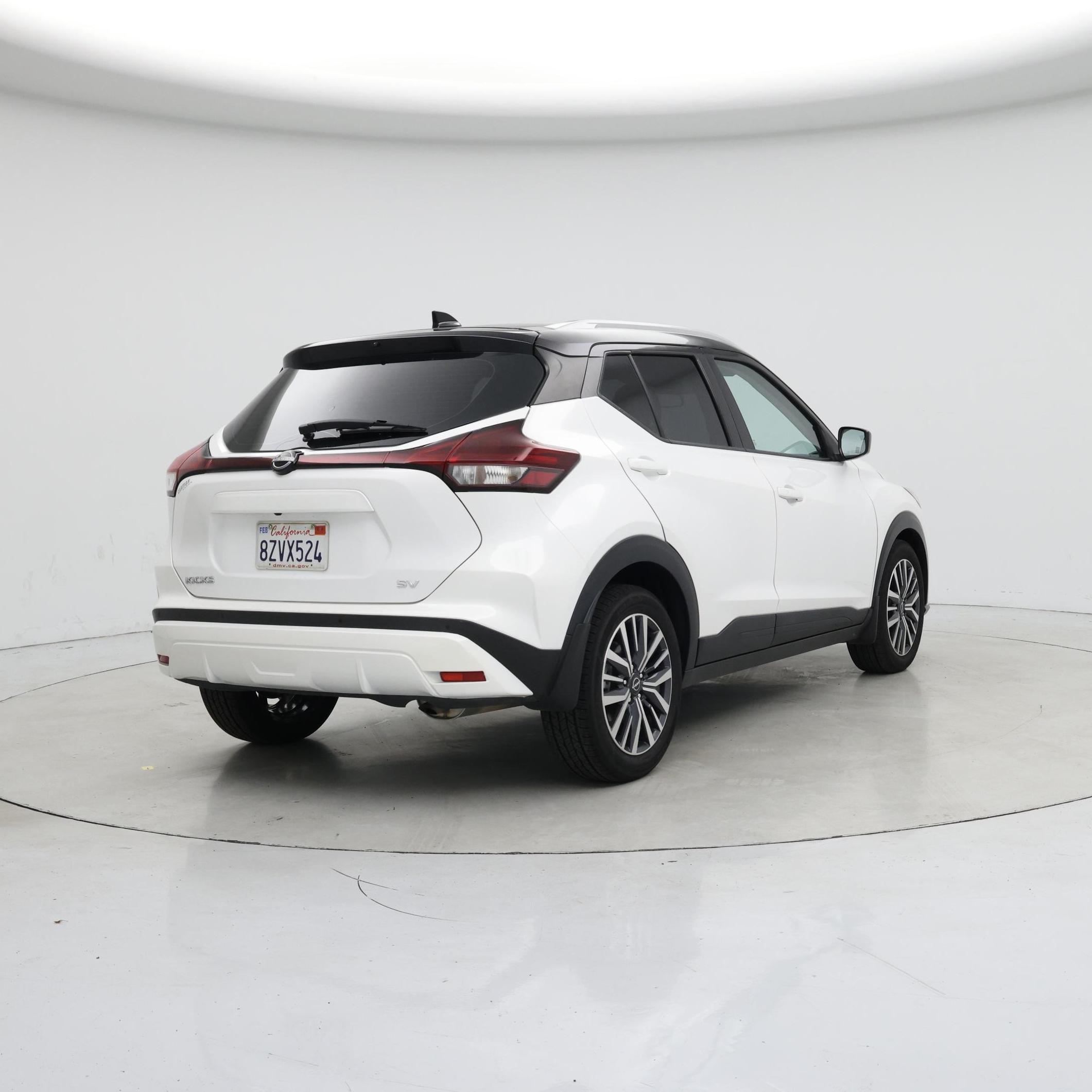 Thumbnail: 2022 Nissan Kicks - 8