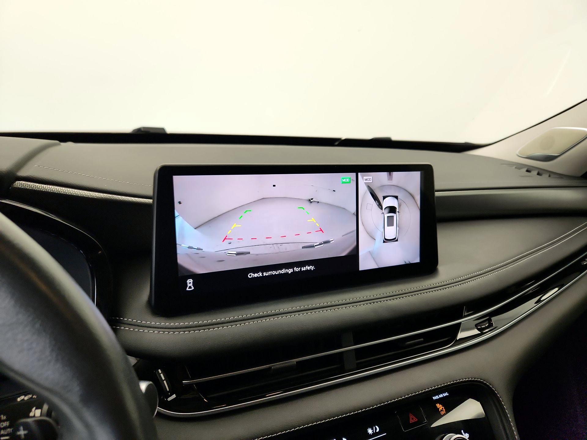 Thumbnail: 2022 INFINITI QX60 - 15