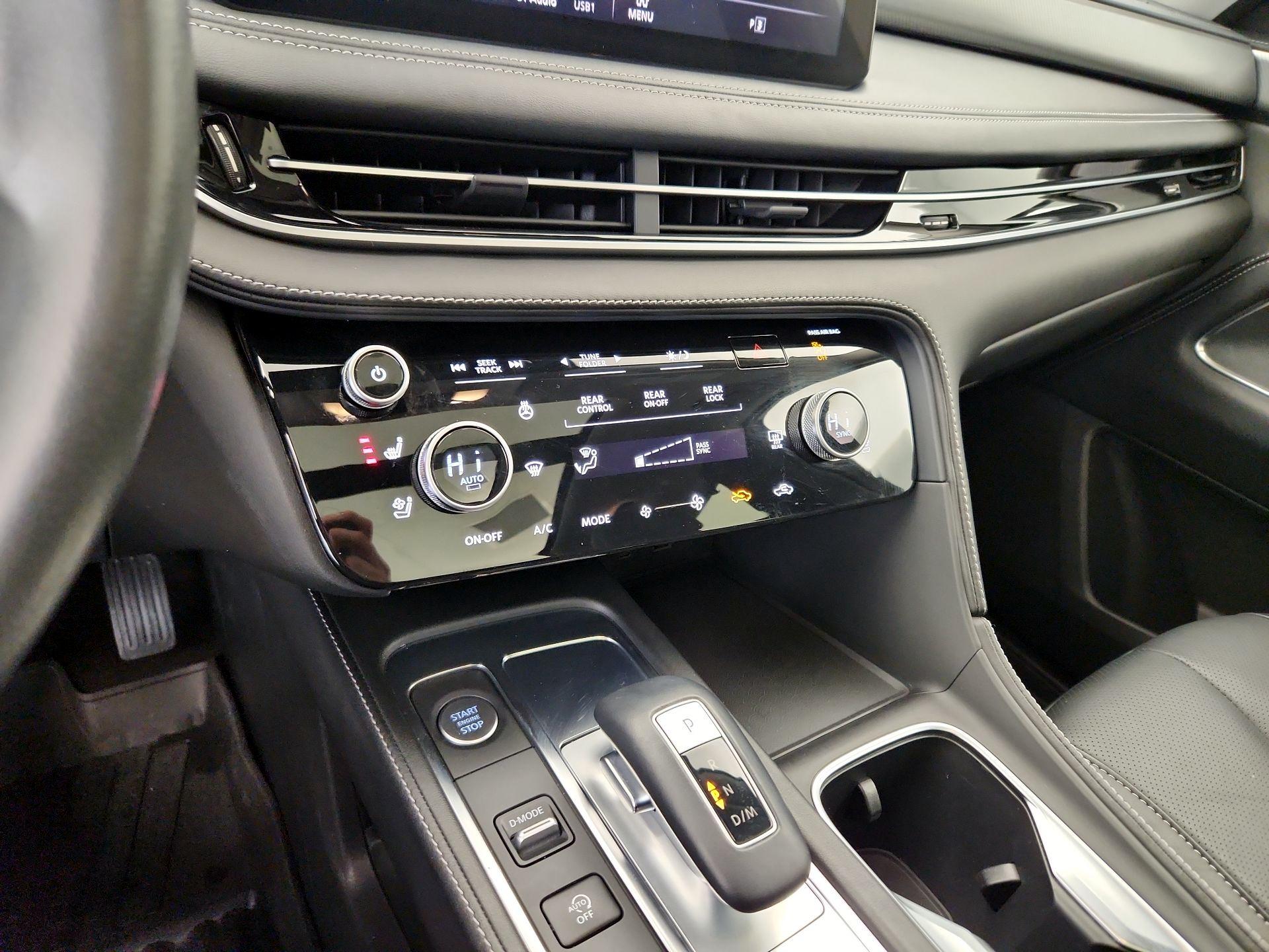 Thumbnail: 2022 INFINITI QX60 - 17