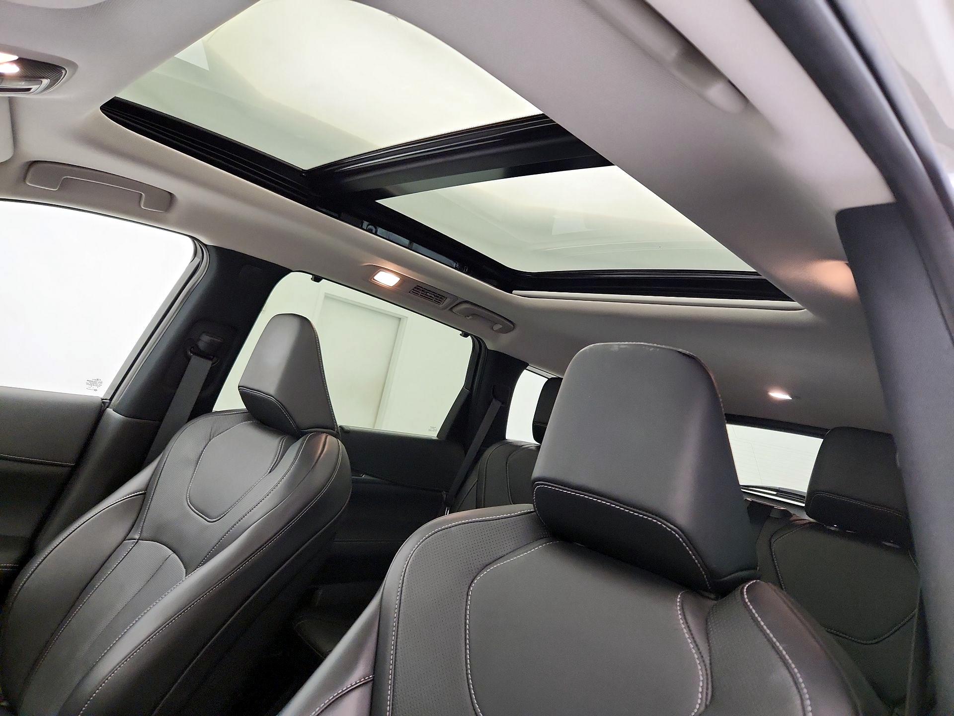 Thumbnail: 2022 INFINITI QX60 - 20