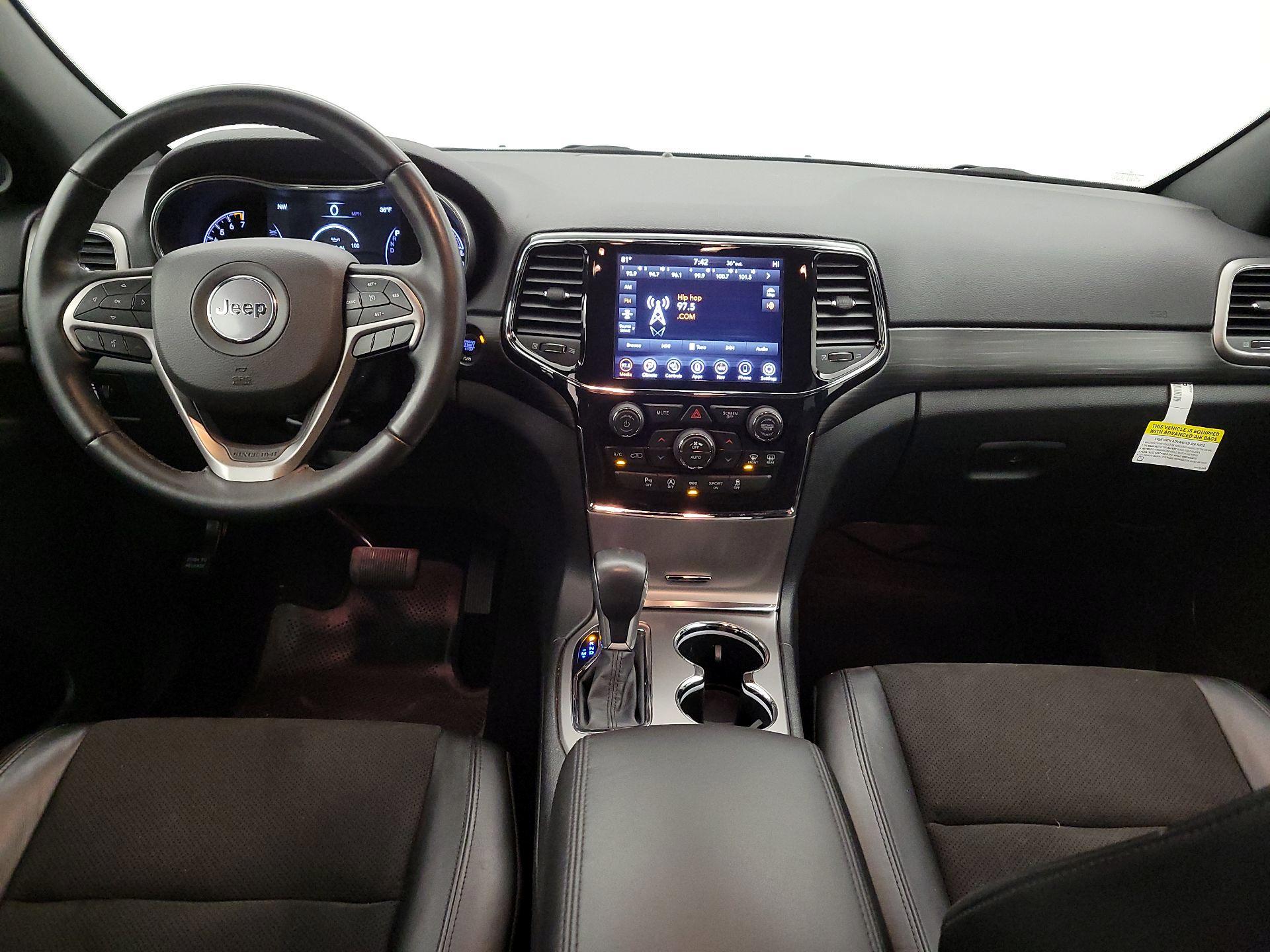 Thumbnail: 2022 Jeep Grand Cherokee - 9