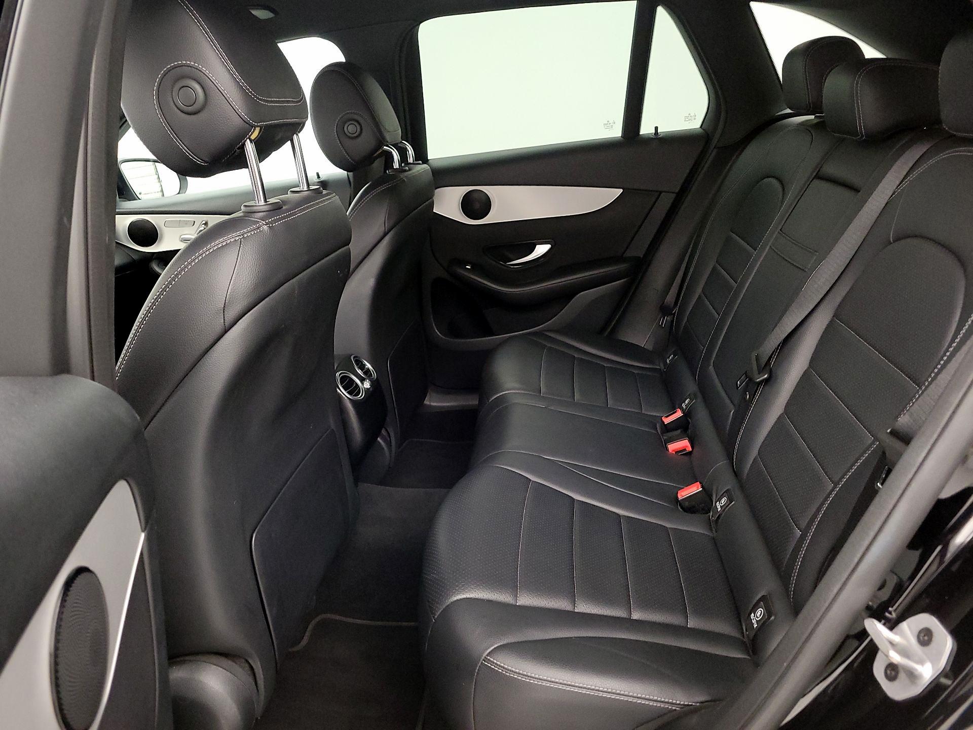 Thumbnail: 2022 Mercedes-Benz GLC - 18