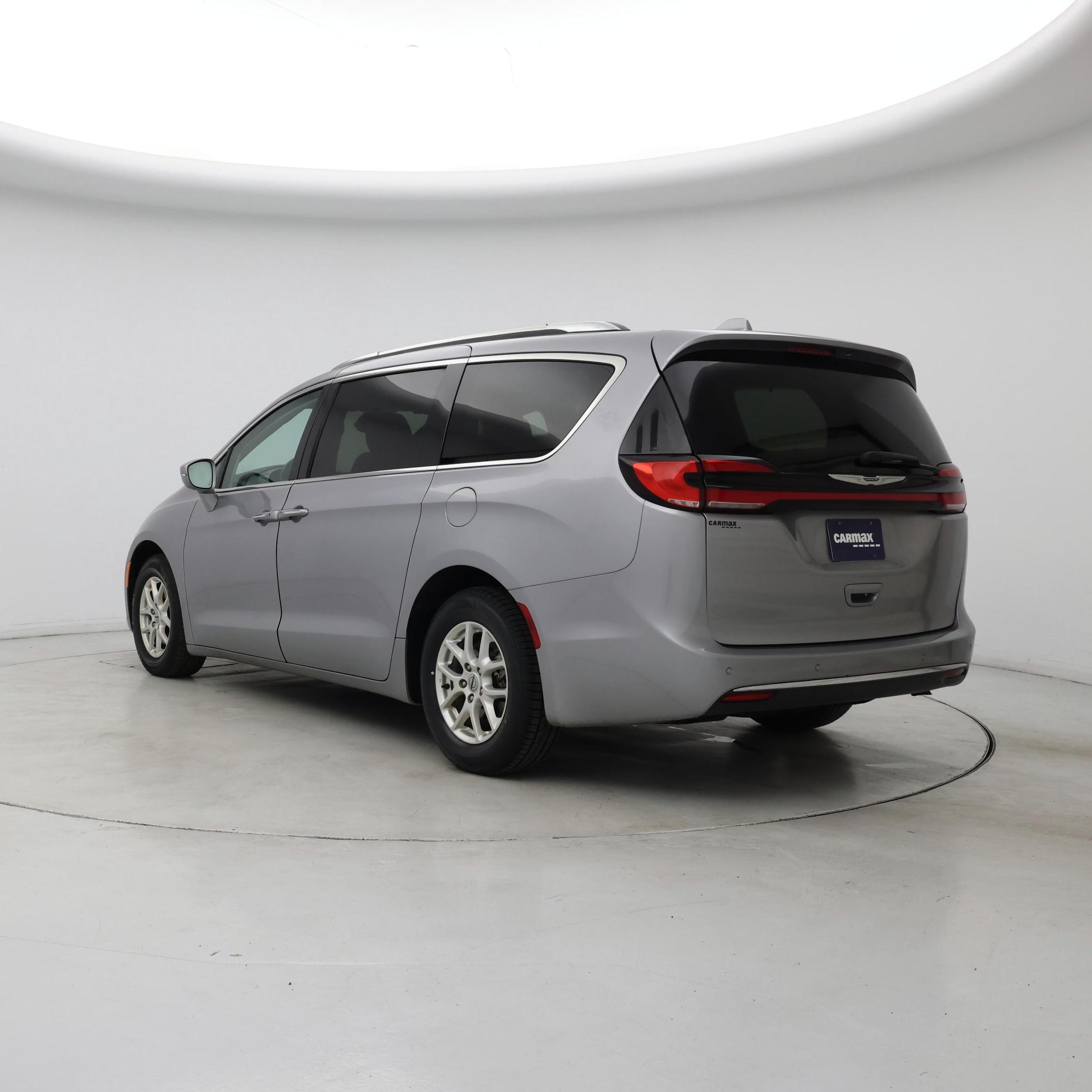 Thumbnail: 2021 Chrysler Pacifica - 2