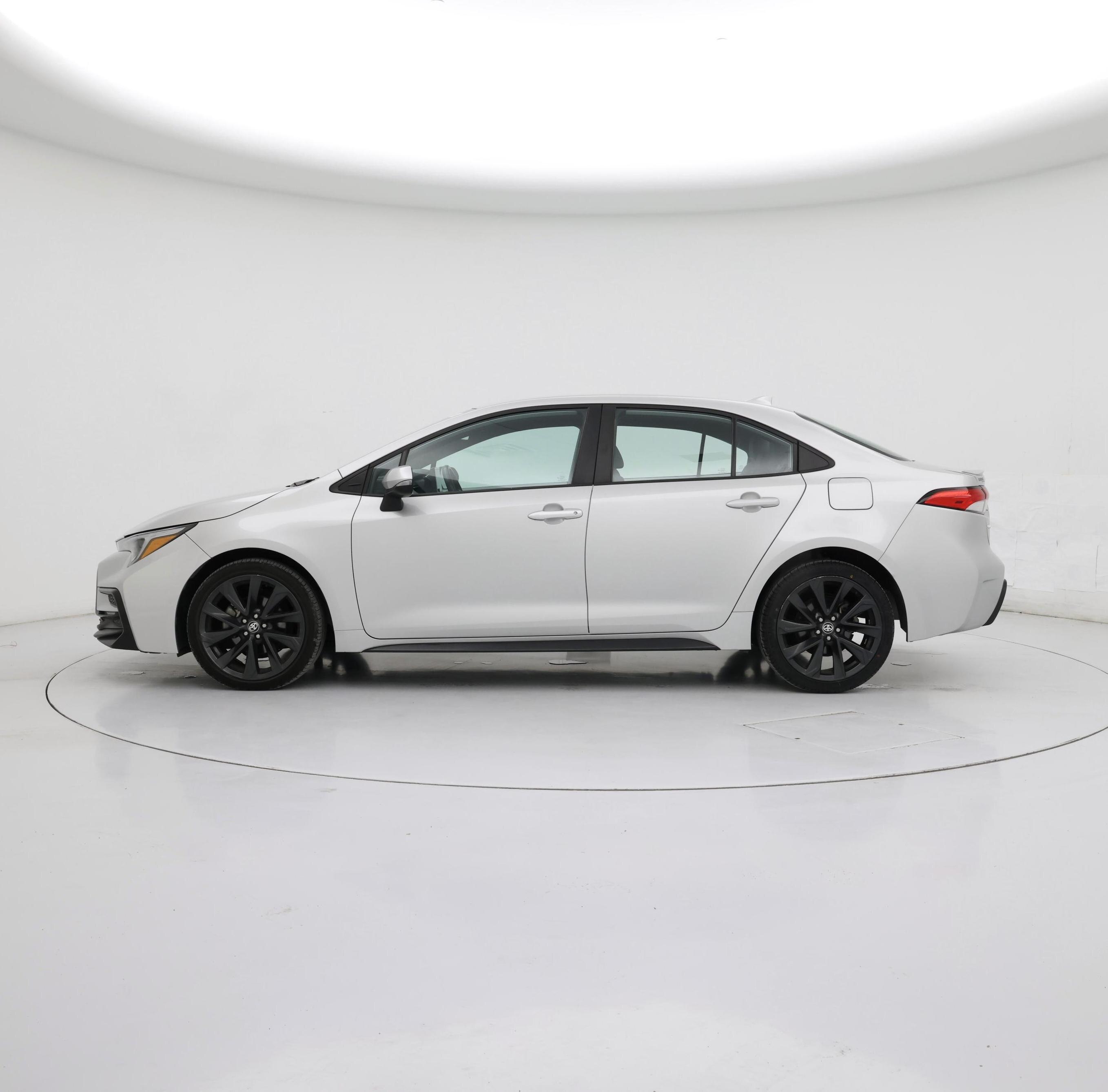 Thumbnail: 2023 Toyota Corolla - 3