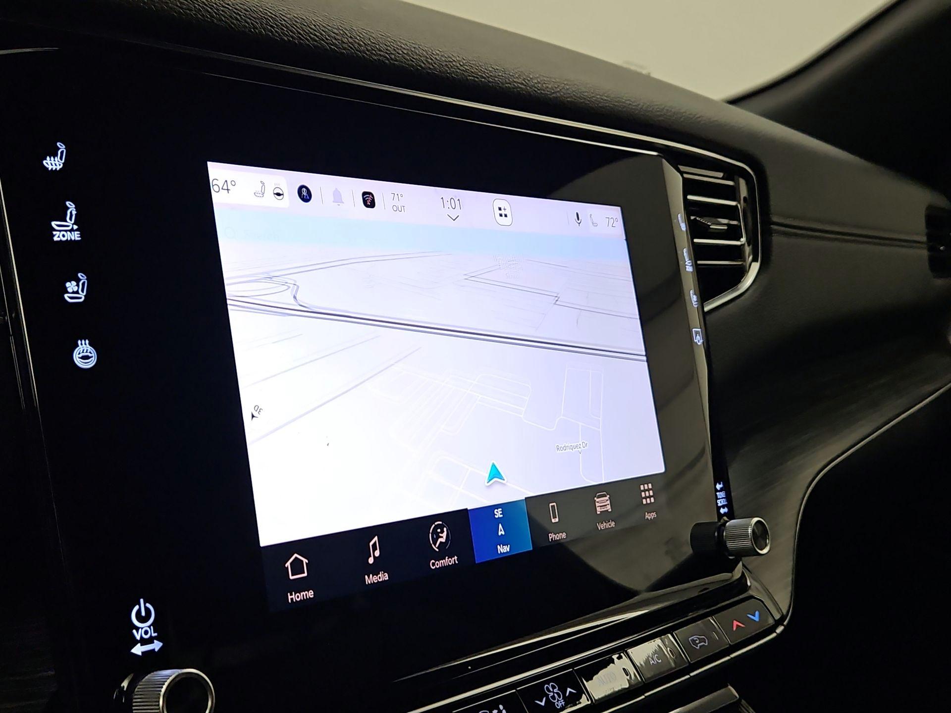 Thumbnail: 2024 Jeep Wagoneer - 14