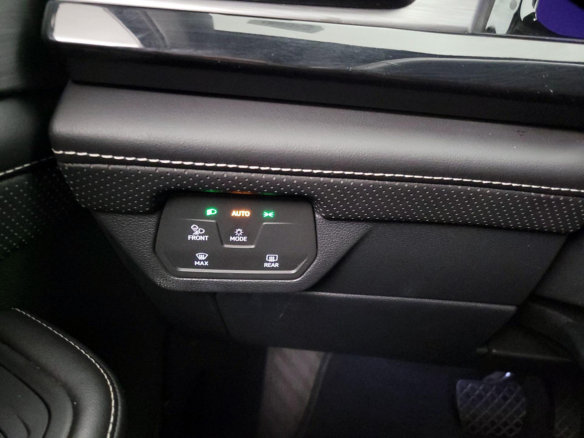 Thumbnail: 2024 Volkswagen Atlas - 13