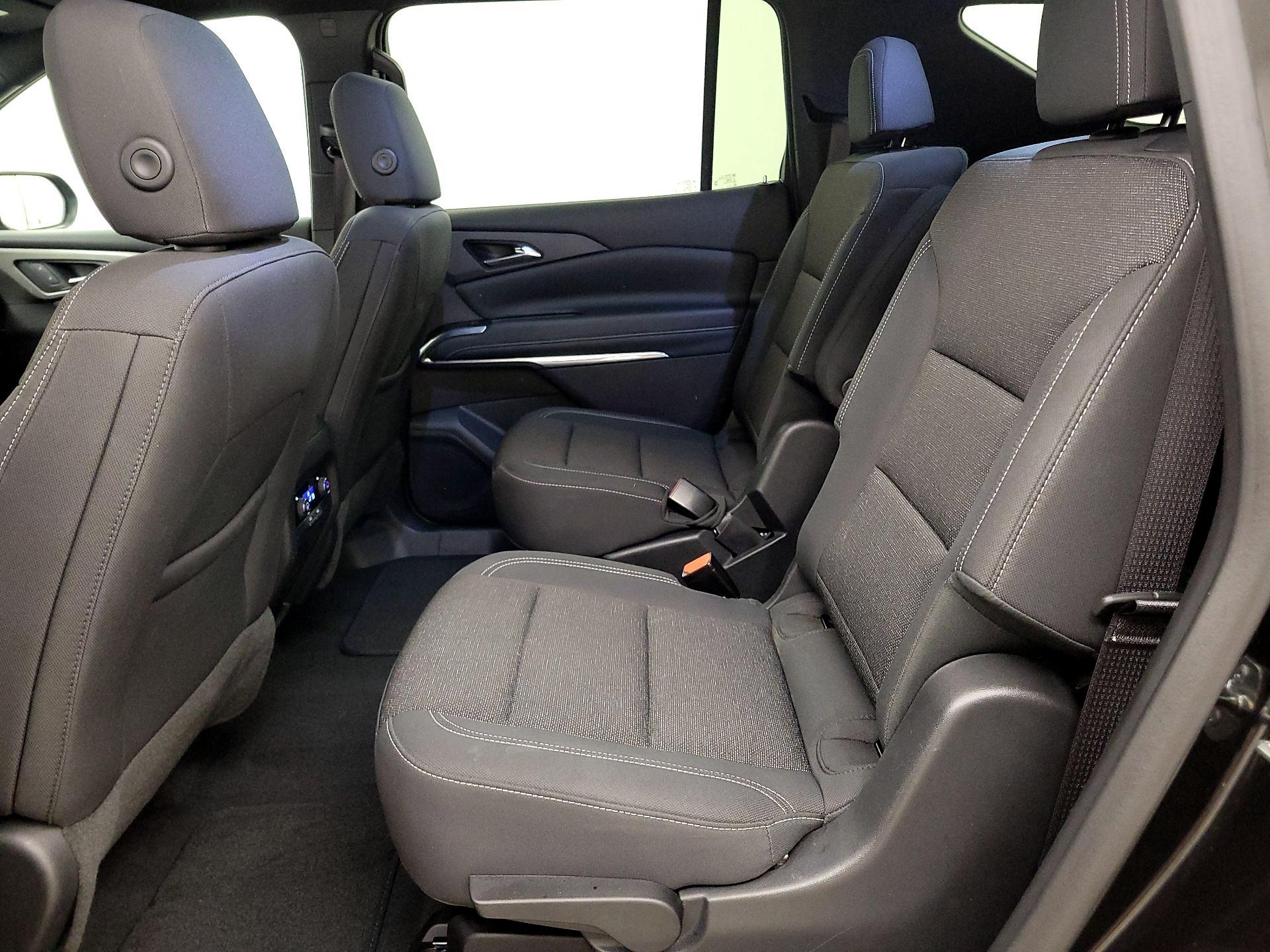 Thumbnail: 2025 Chevrolet Traverse - 19