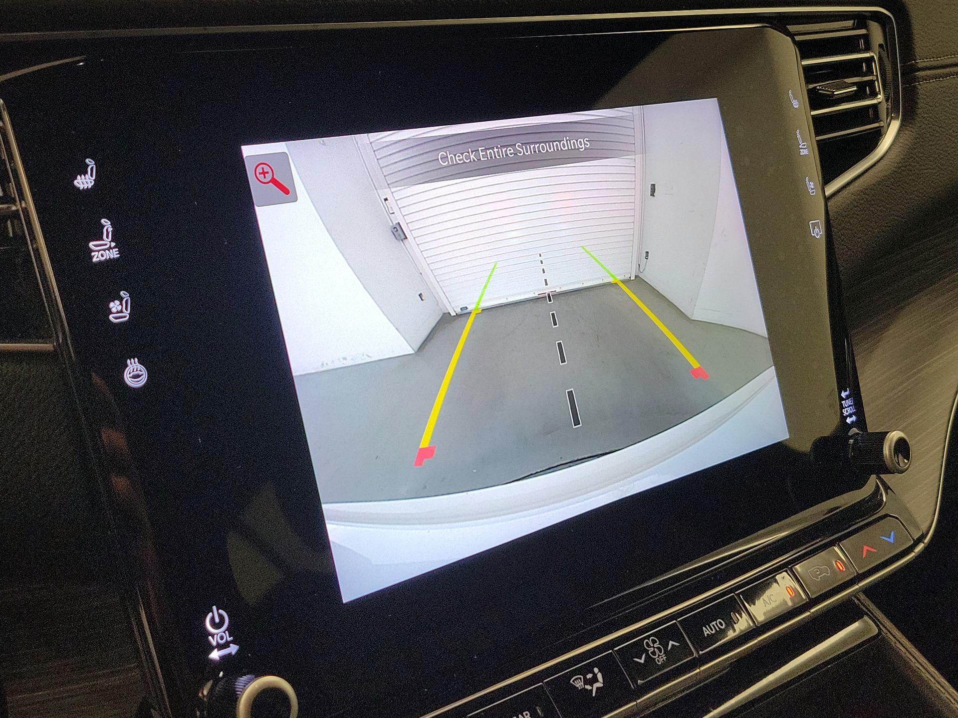 Thumbnail: 2024 Jeep Wagoneer - 14