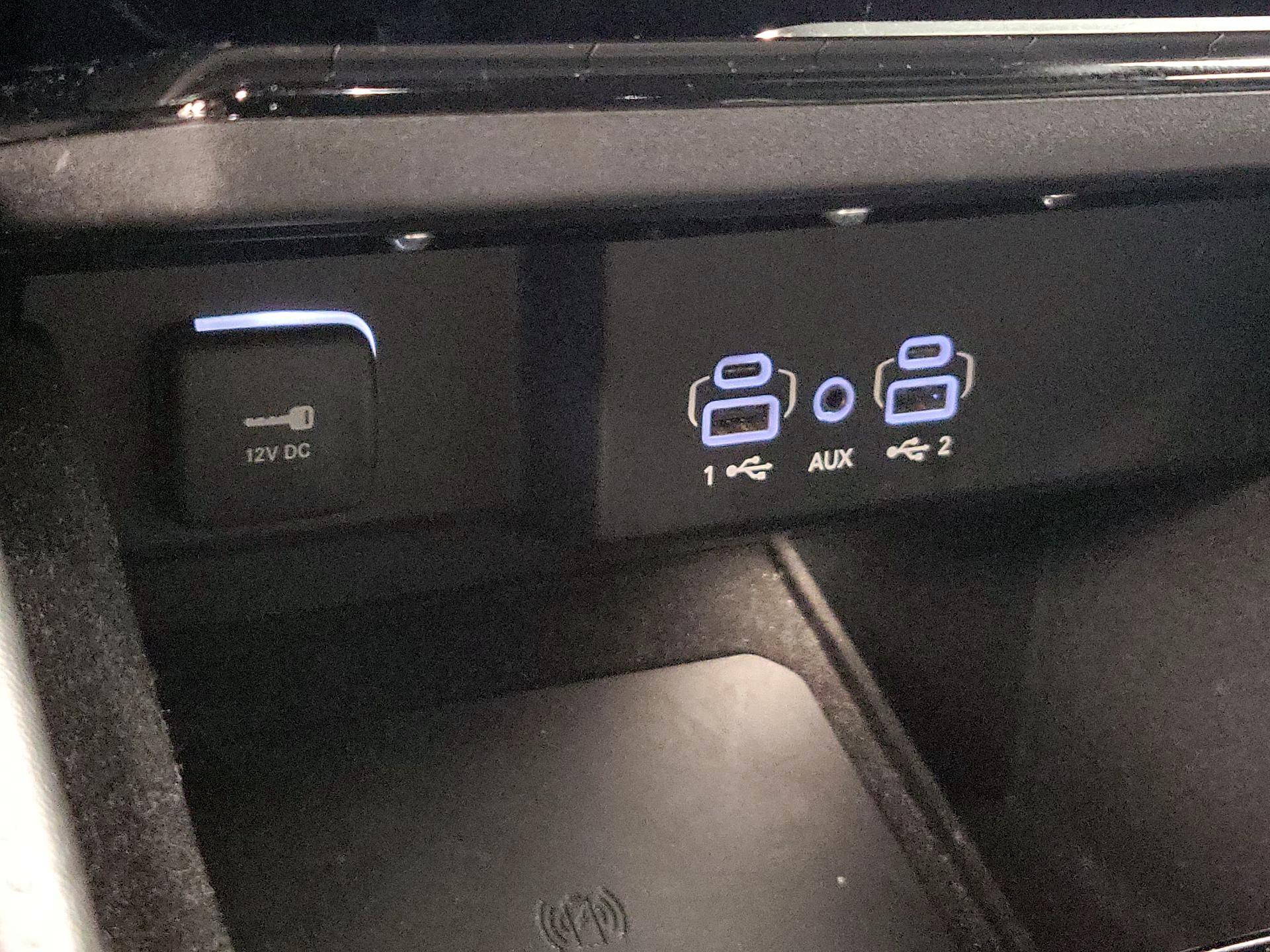 Thumbnail: 2024 Jeep Wagoneer - 18