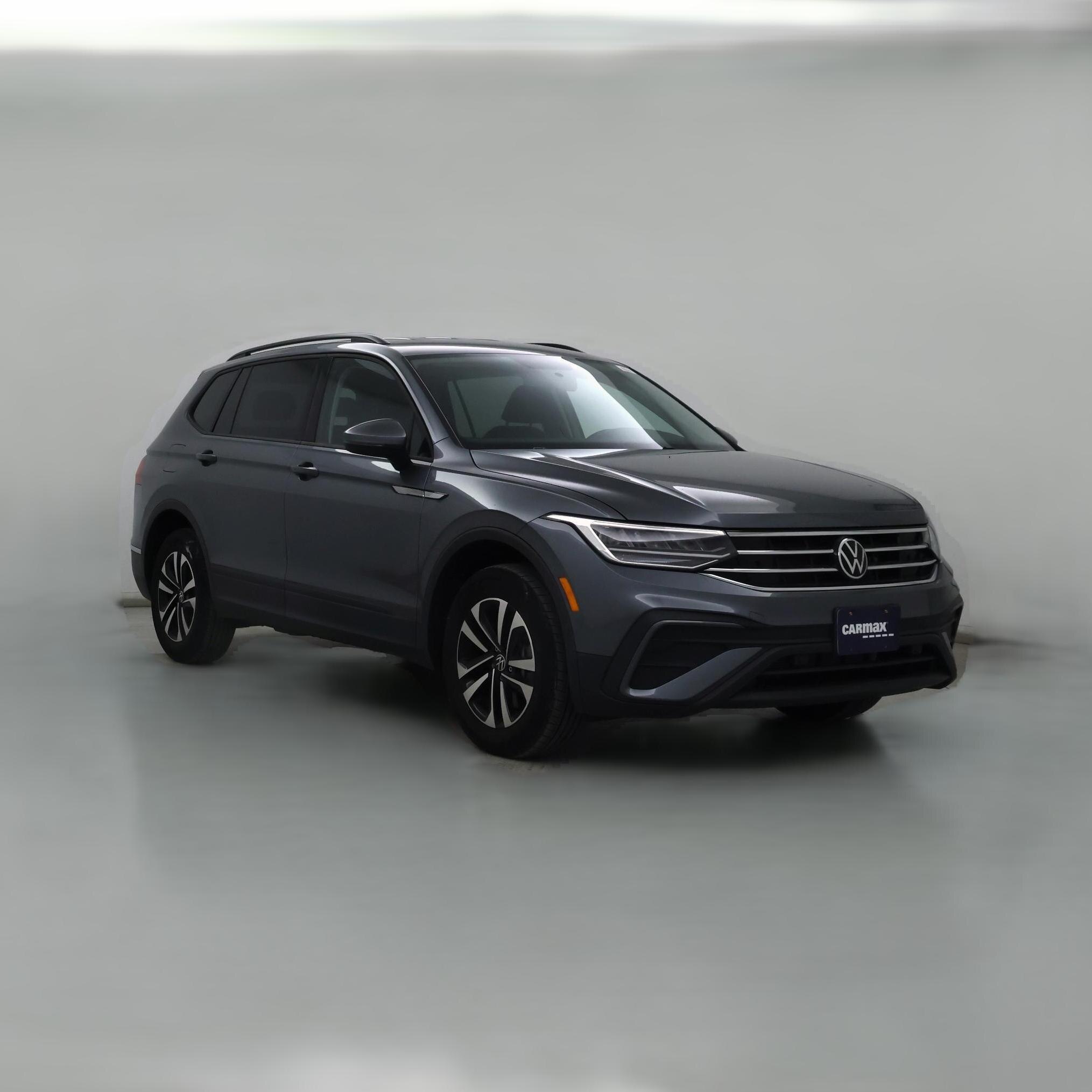 Thumbnail: 2022 Volkswagen Tiguan - 1
