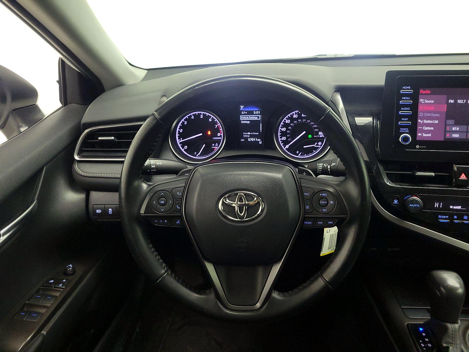 Thumbnail: 2023 Toyota Camry - 10