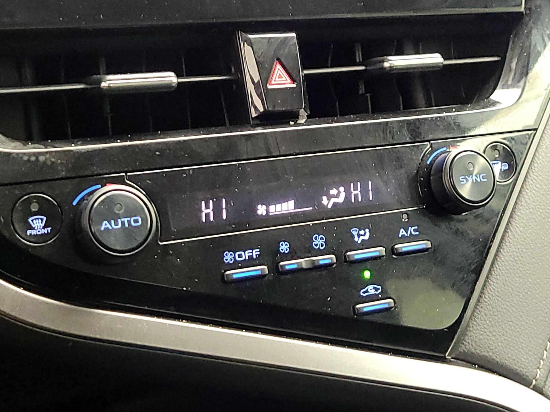 Thumbnail: 2023 Toyota Camry - 16