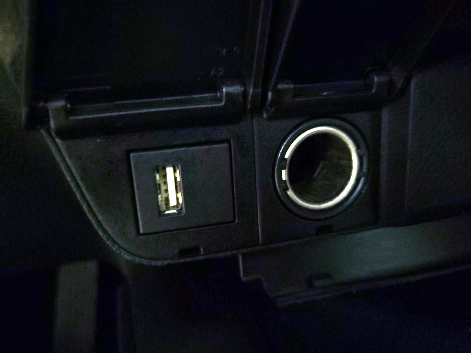 Thumbnail: 2023 Toyota Camry - 18