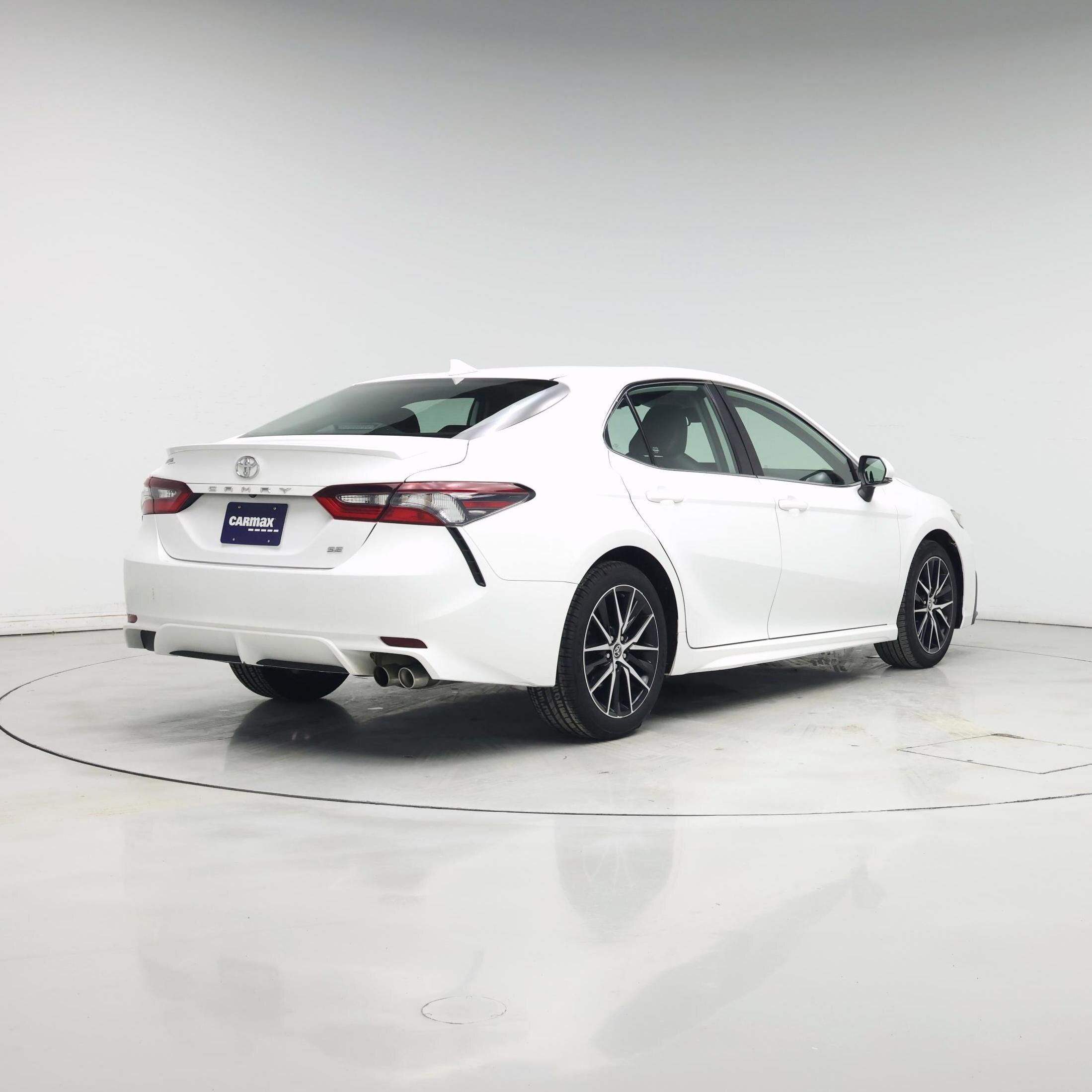 Thumbnail: 2023 Toyota Camry - 8