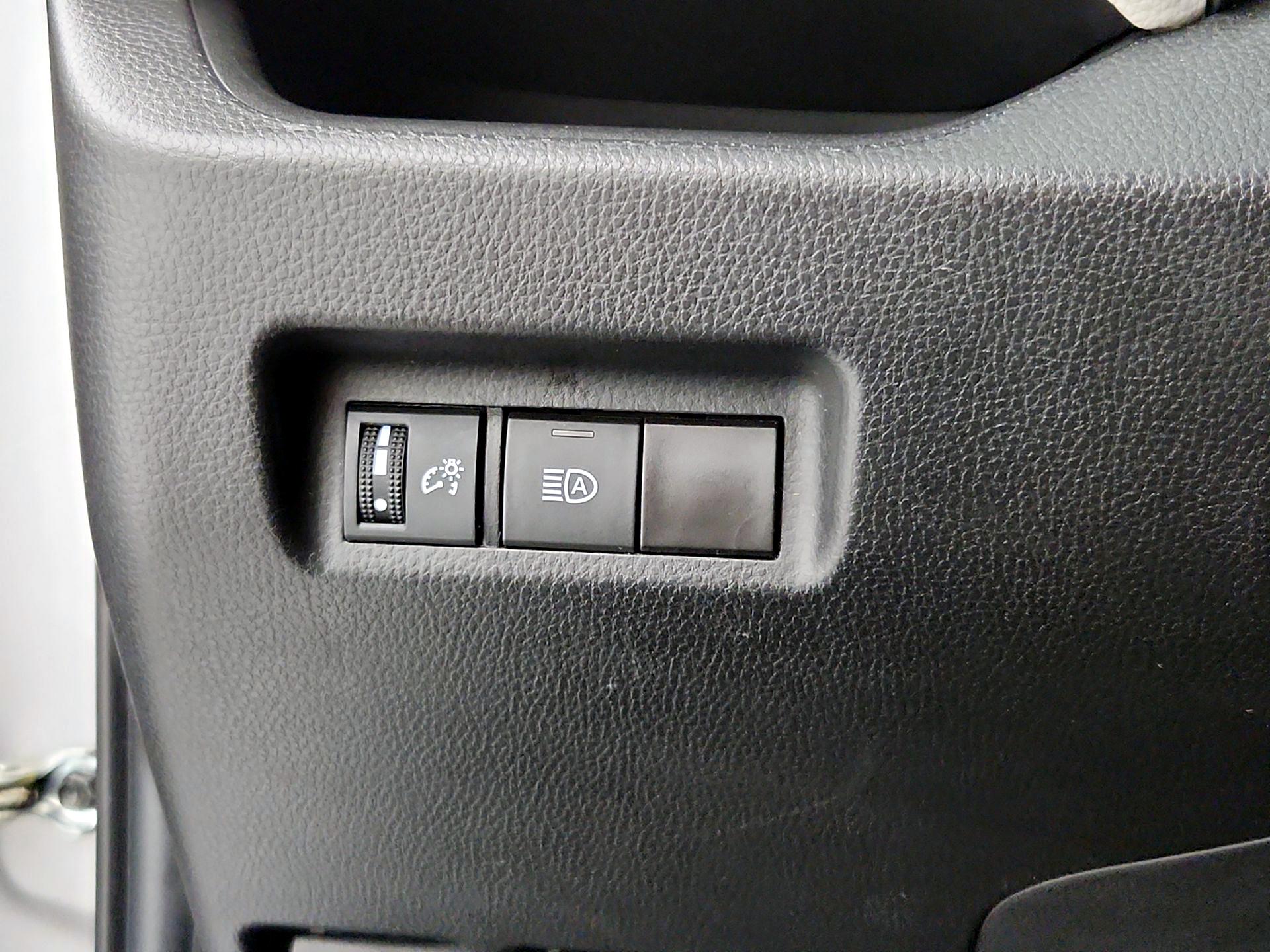 Thumbnail: 2023 Toyota RAV4 - 13