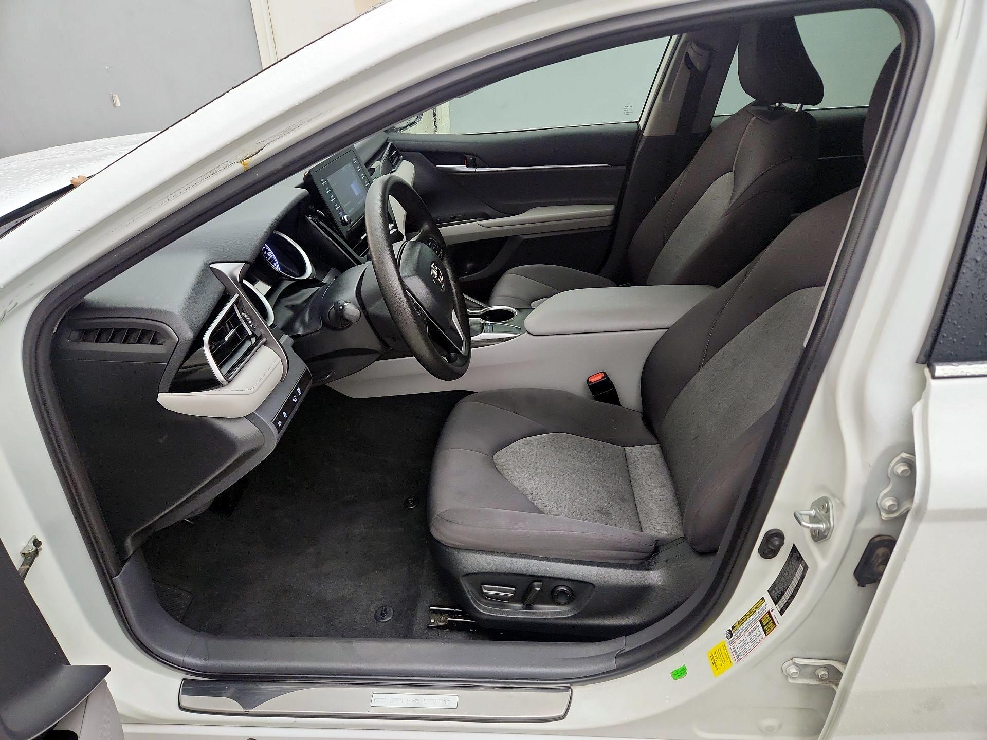 Thumbnail: 2023 Toyota Camry - 11