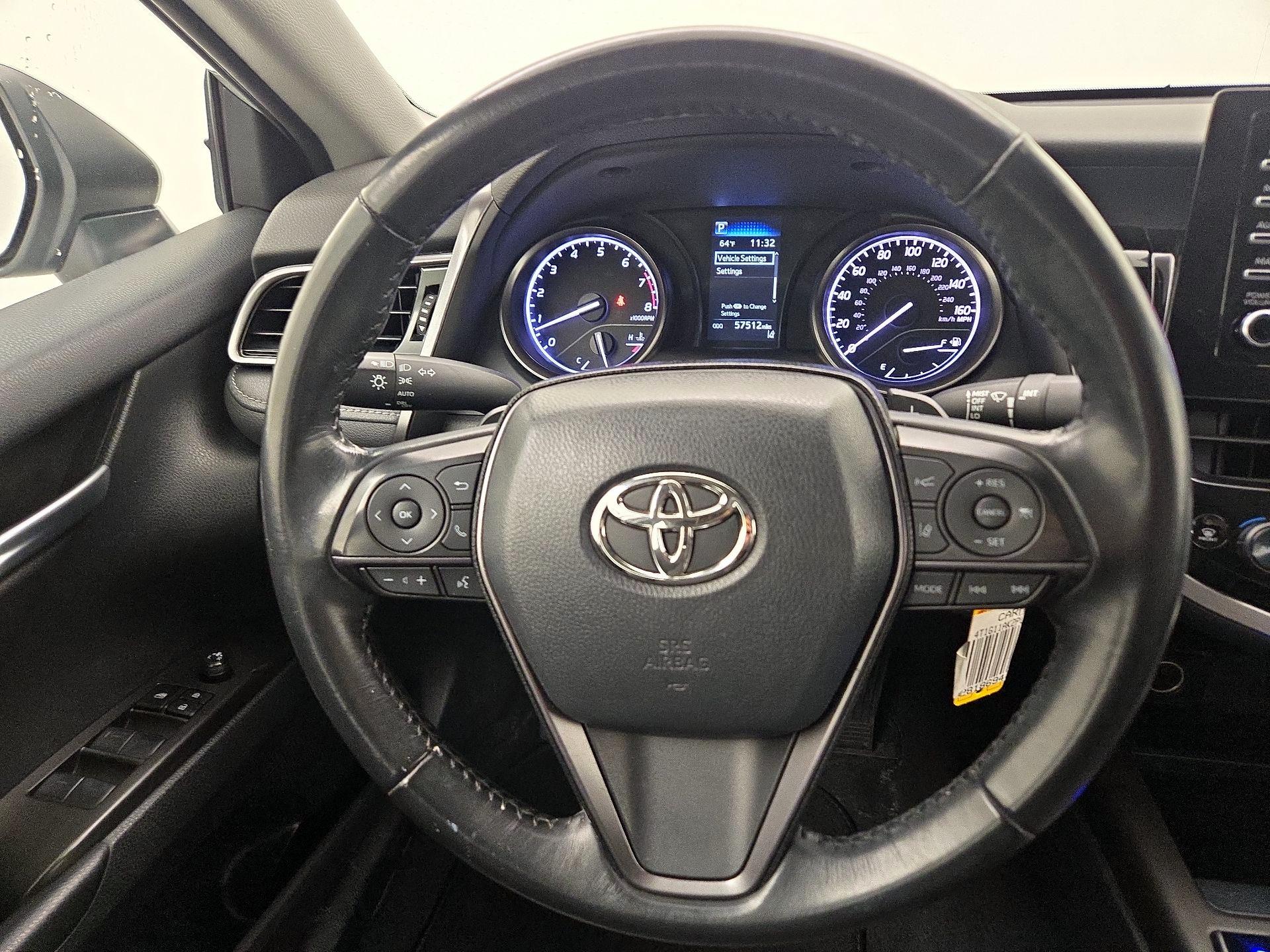 Thumbnail: 2023 Toyota Camry - 10