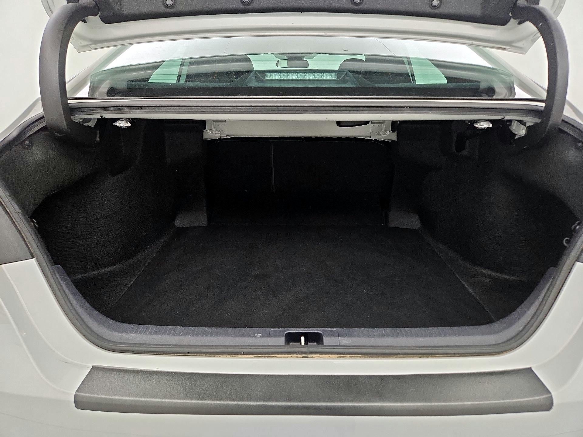 Thumbnail: 2023 Toyota Camry - 20