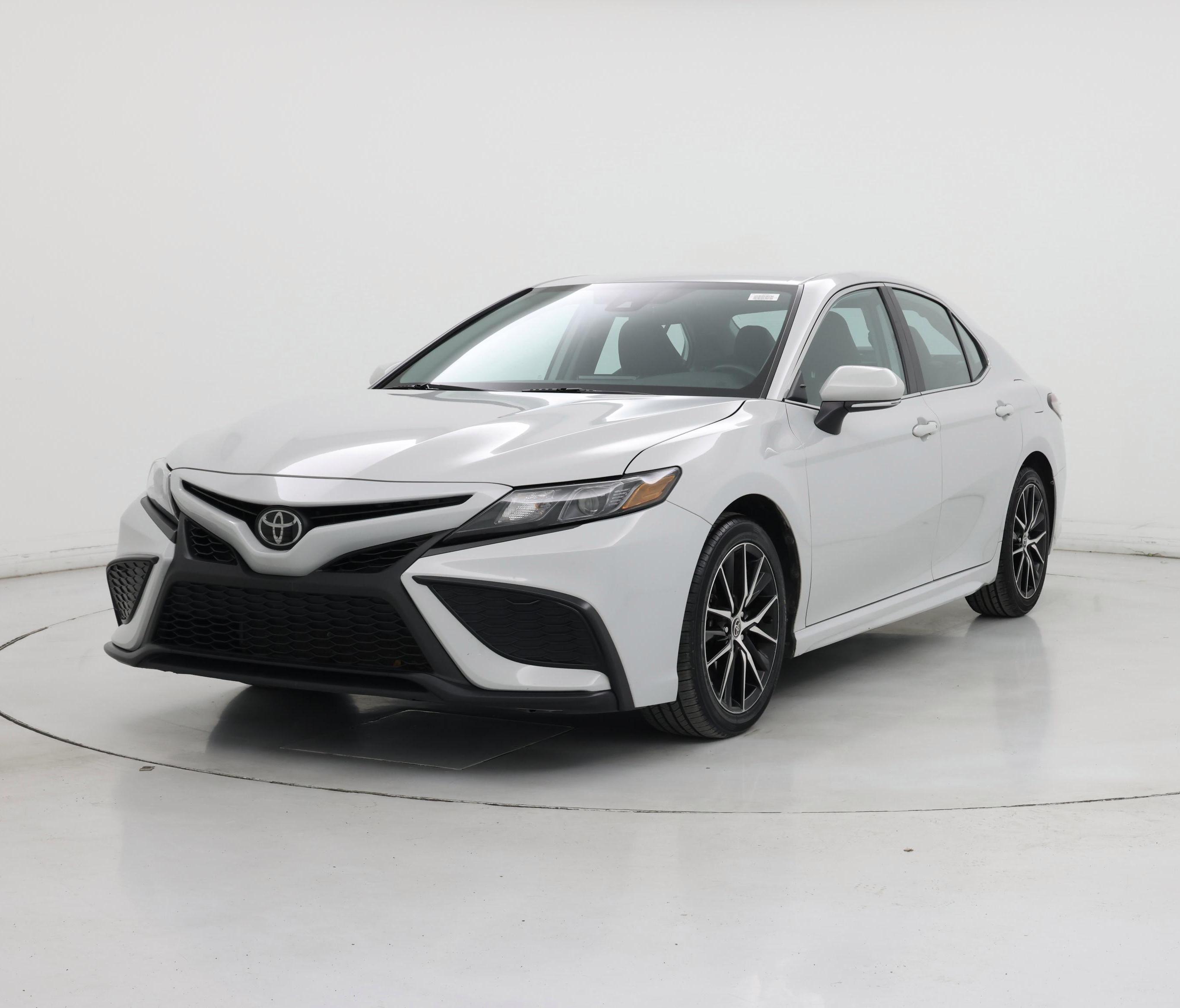 Thumbnail: 2023 Toyota Camry - 4