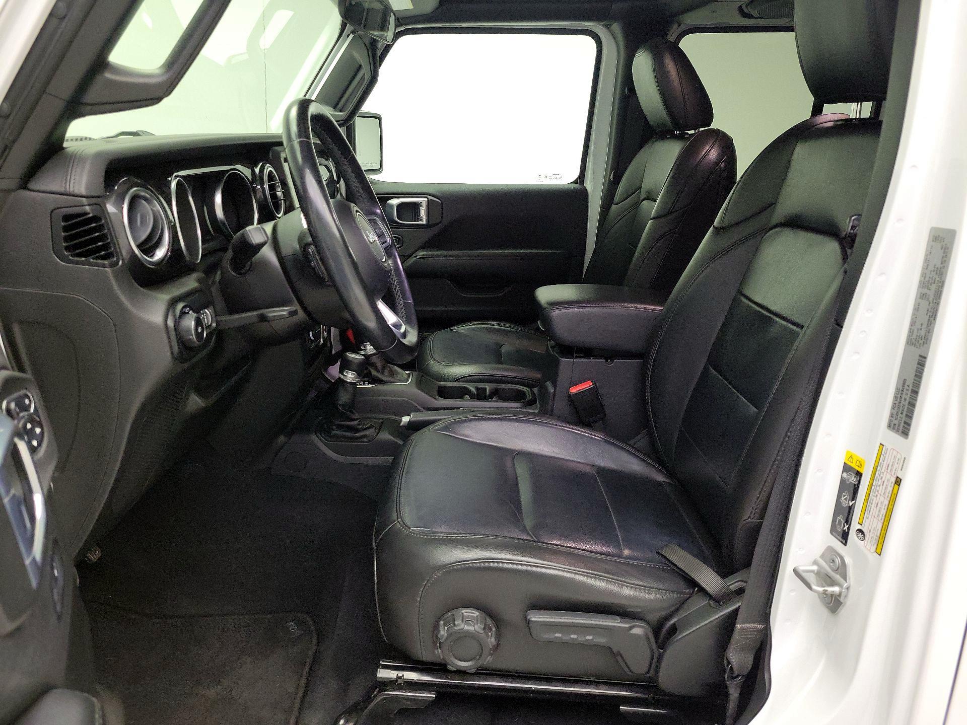 Thumbnail: 2021 Jeep Wrangler - 11