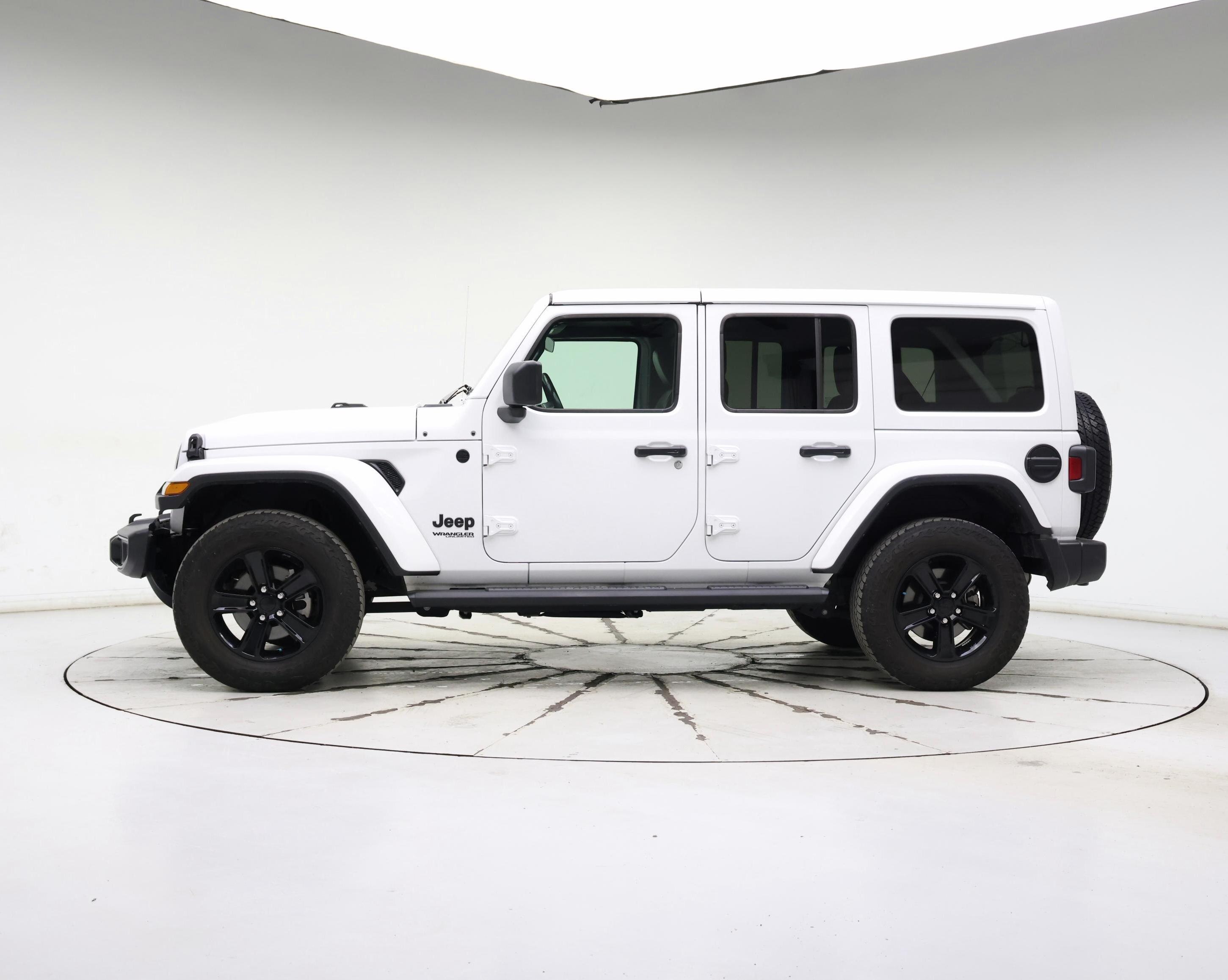 Thumbnail: 2021 Jeep Wrangler - 3