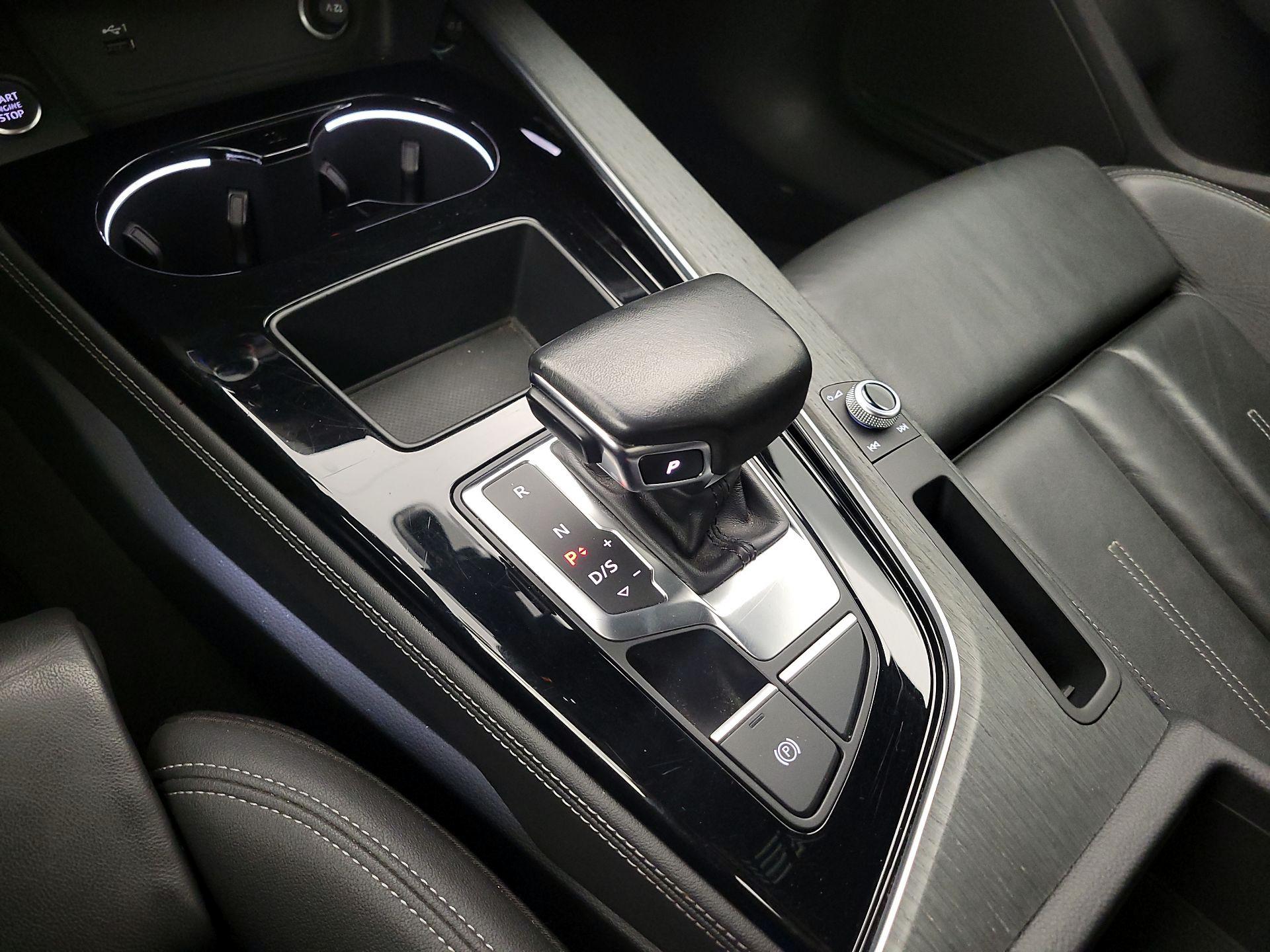 Thumbnail: 2022 Audi A4 - 17