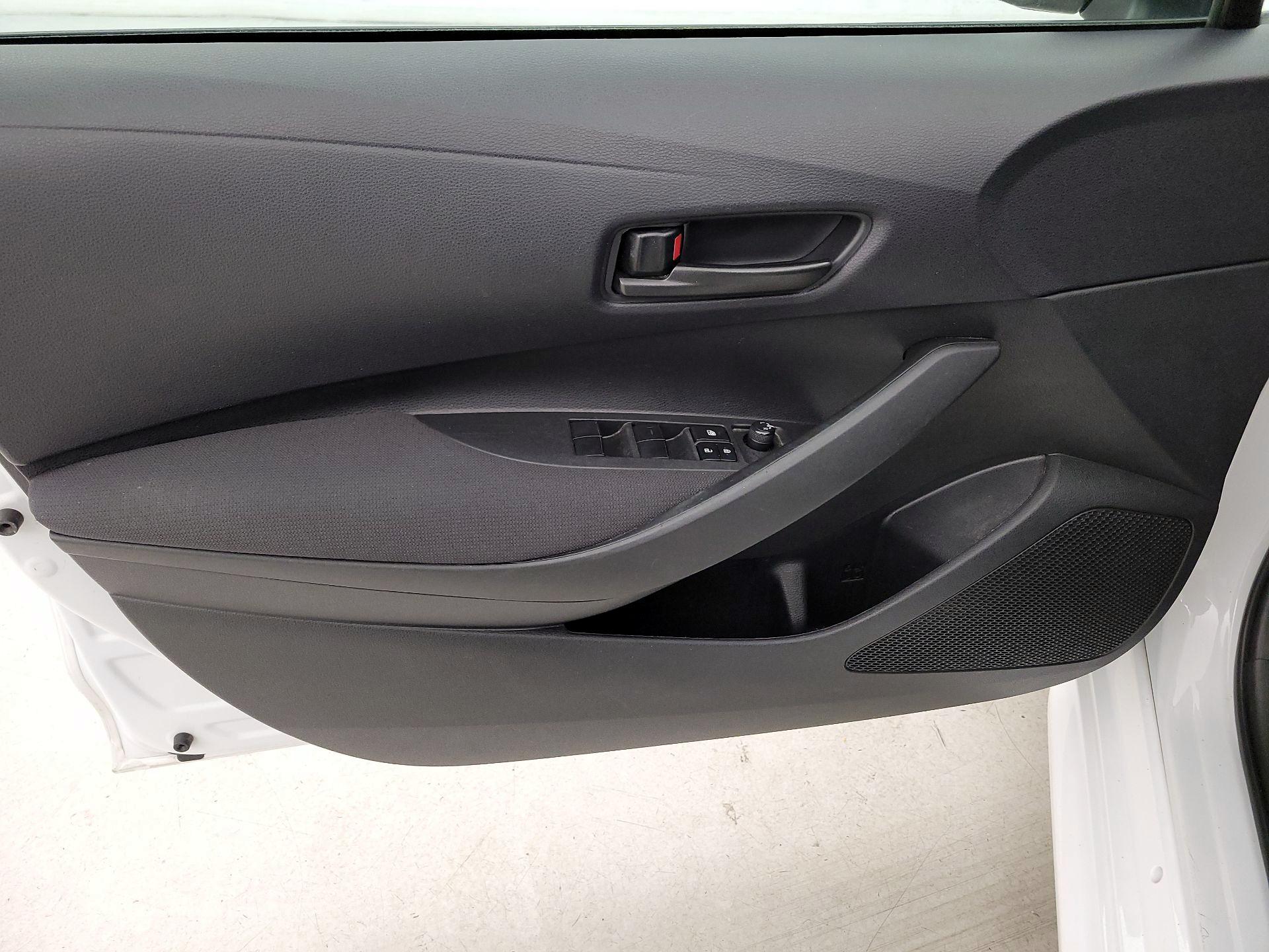 Thumbnail: 2023 Toyota Corolla - 12