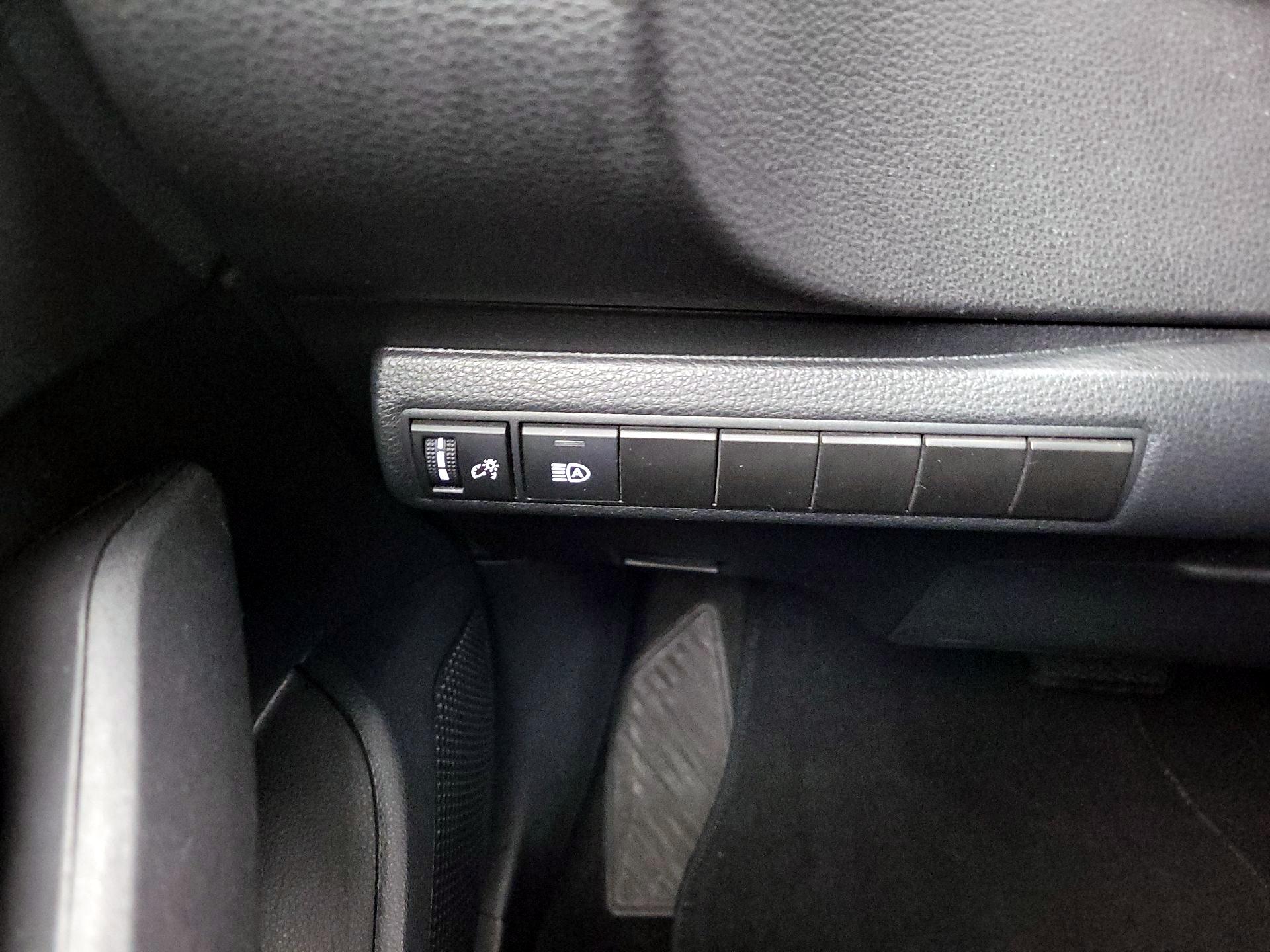 Thumbnail: 2023 Toyota Corolla - 13