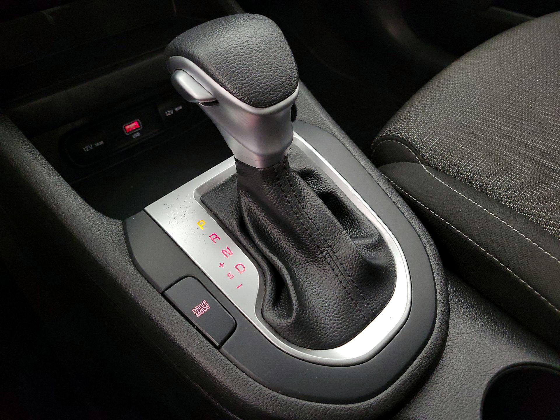 Thumbnail: 2023 Kia Forte - 17