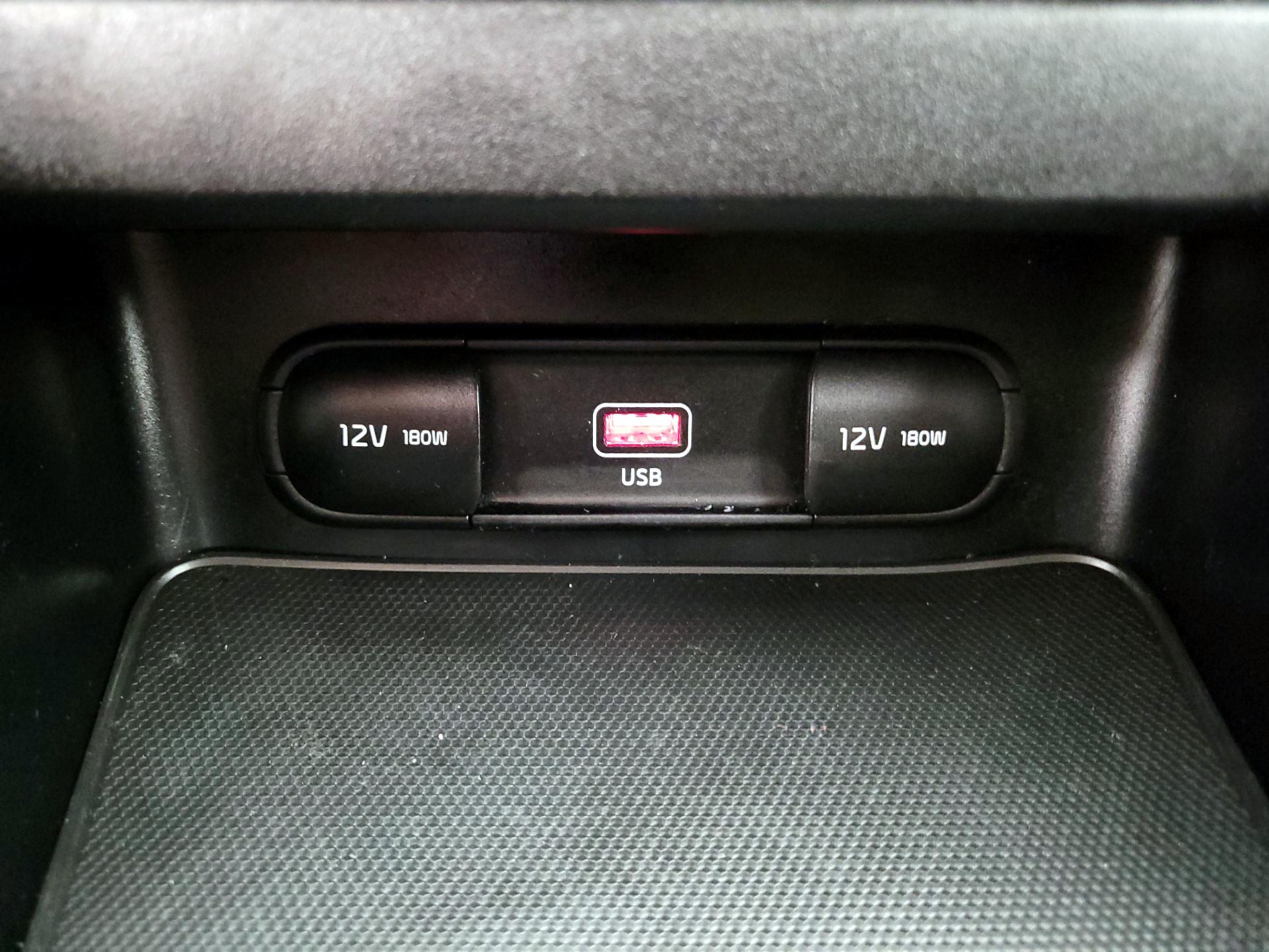 Thumbnail: 2023 Kia Forte - 18