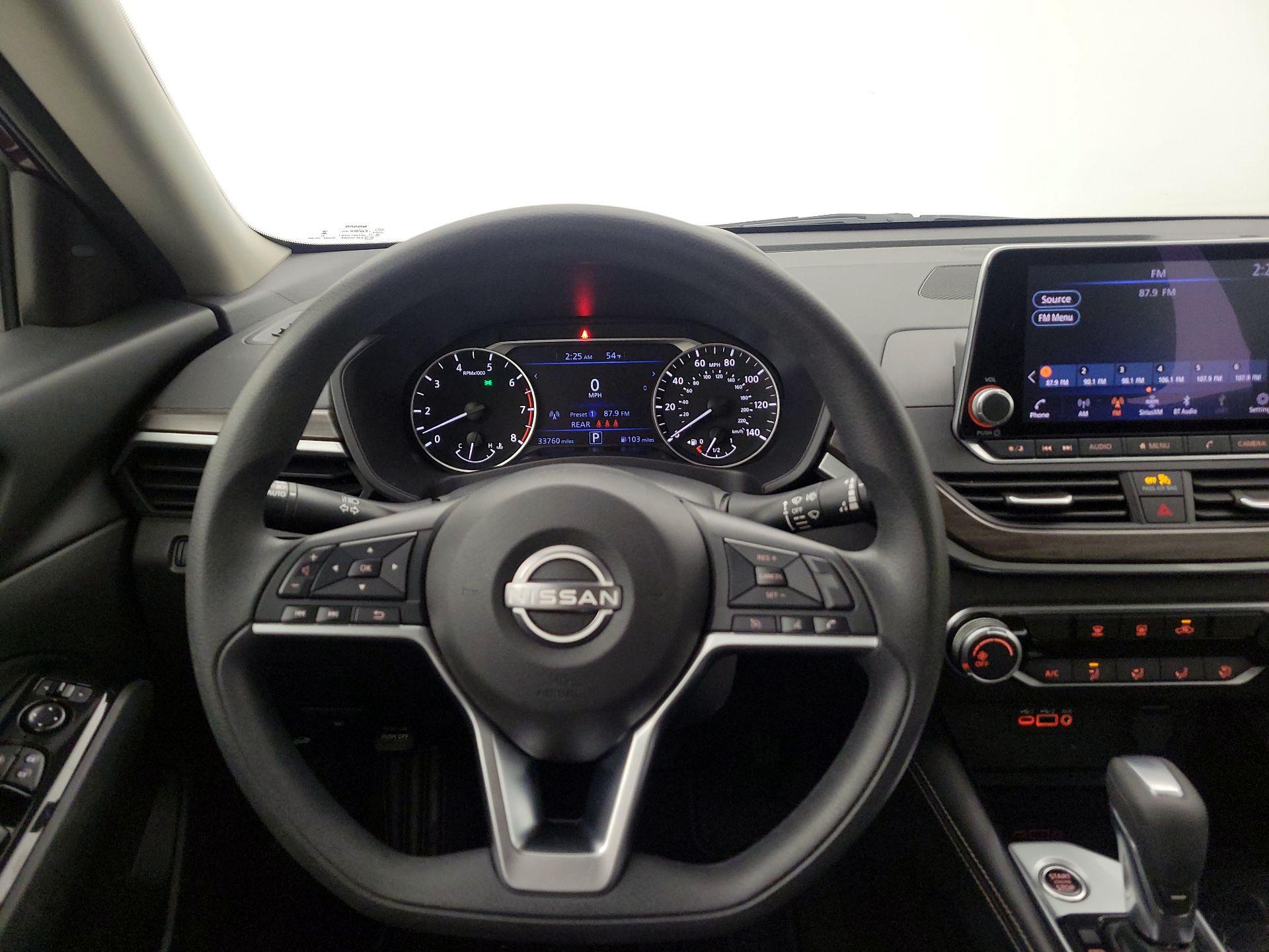 Thumbnail: 2023 Nissan Altima - 10