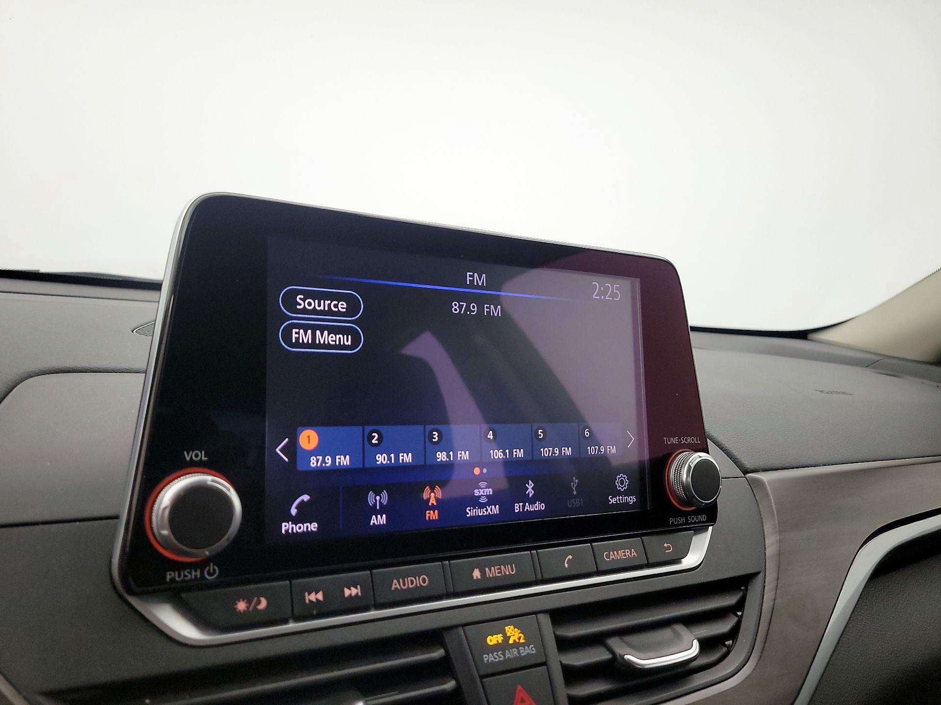 Thumbnail: 2023 Nissan Altima - 15