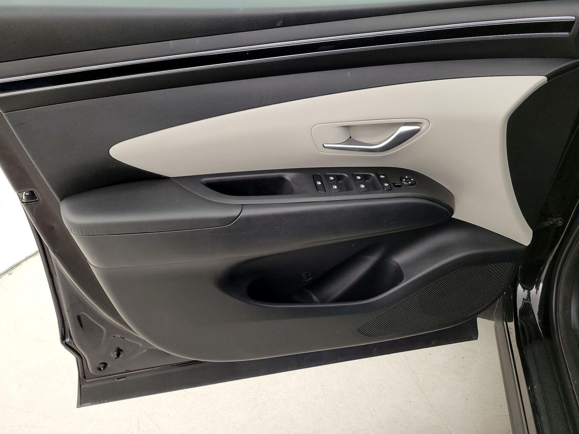 Thumbnail: 2023 Hyundai Tucson - 12