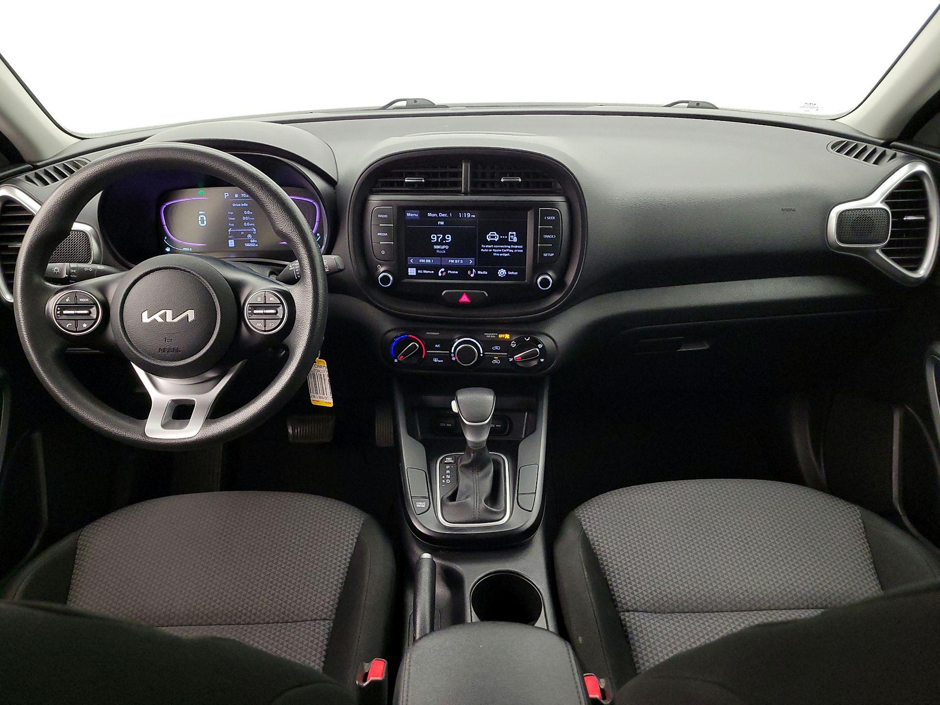 Thumbnail: 2023 Kia Soul - 9