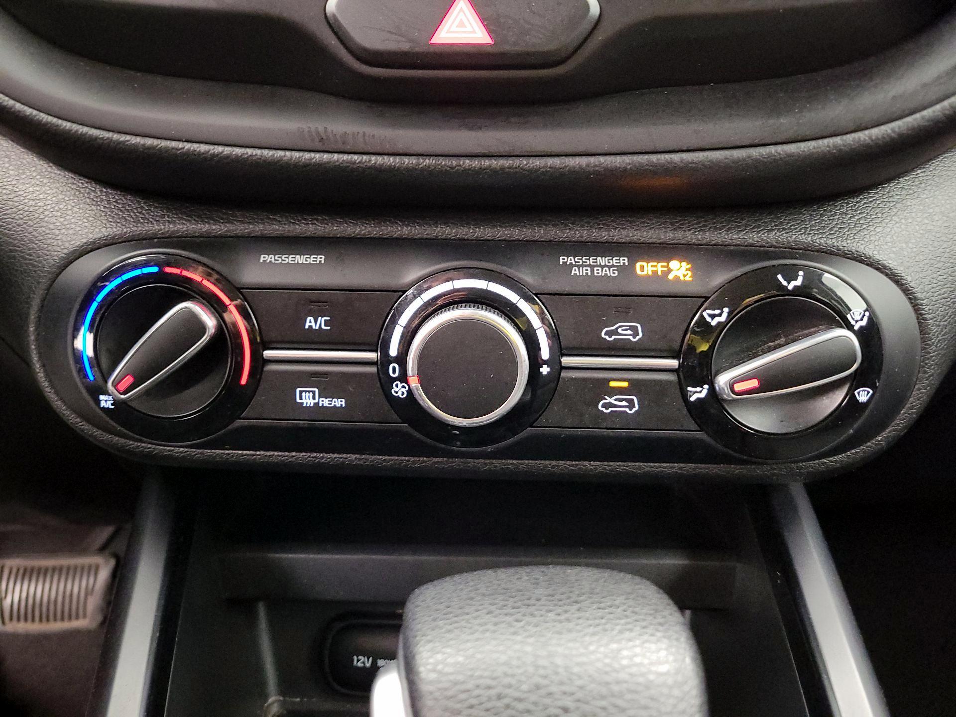 Thumbnail: 2023 Kia Soul - 16