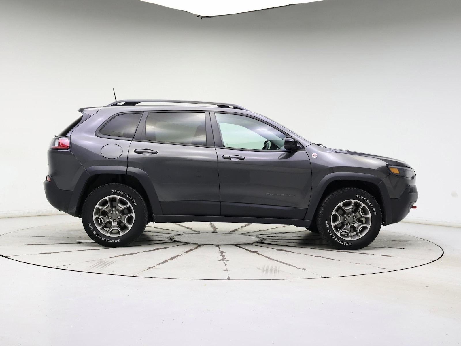 2022 Jeep Cherokee Trailhawk - Photo 8