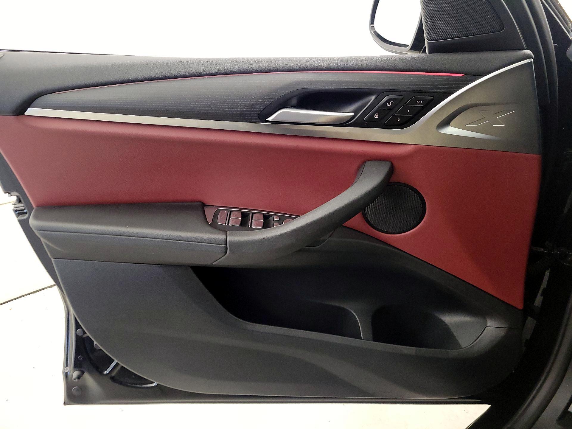 Thumbnail: 2022 BMW X3 - 12