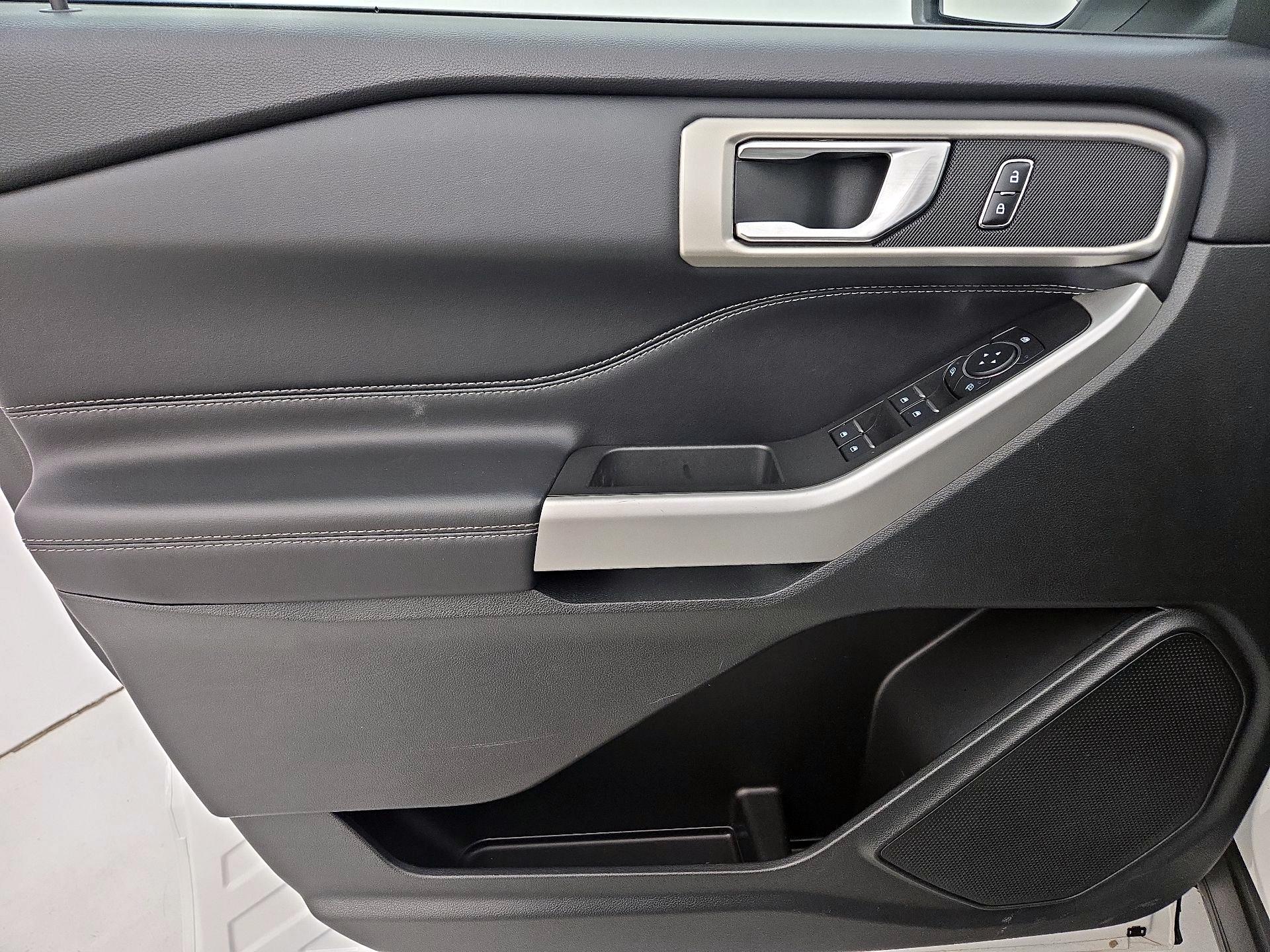 Thumbnail: 2023 Ford Explorer - 12