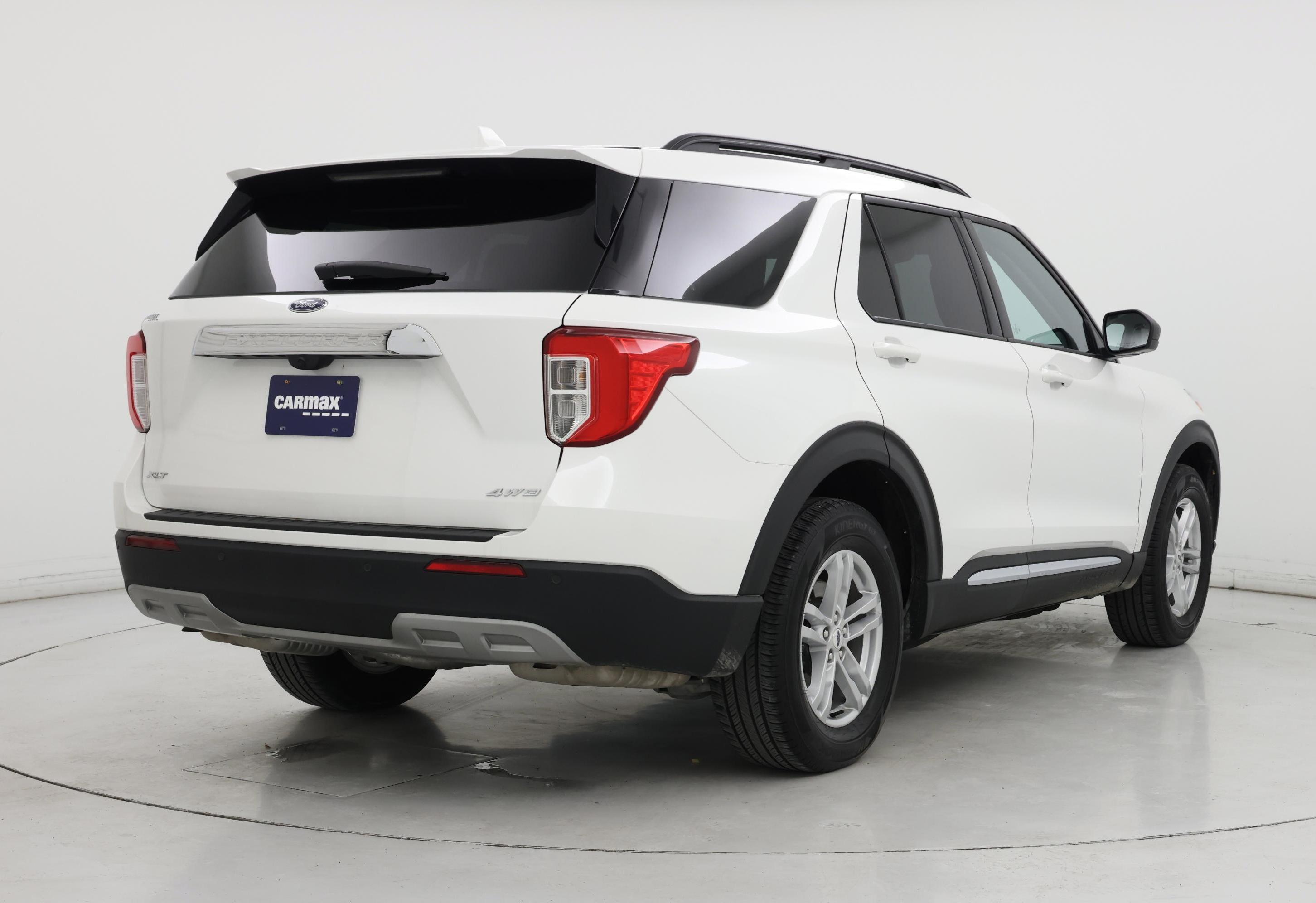 Thumbnail: 2023 Ford Explorer - 8