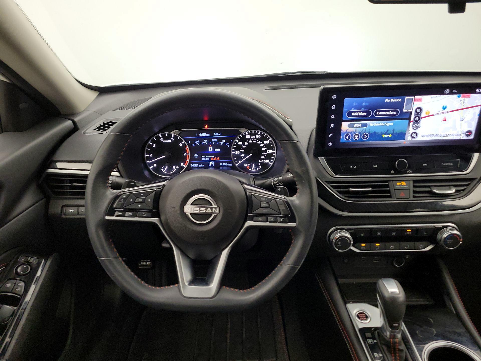 Thumbnail: 2023 Nissan Altima - 10