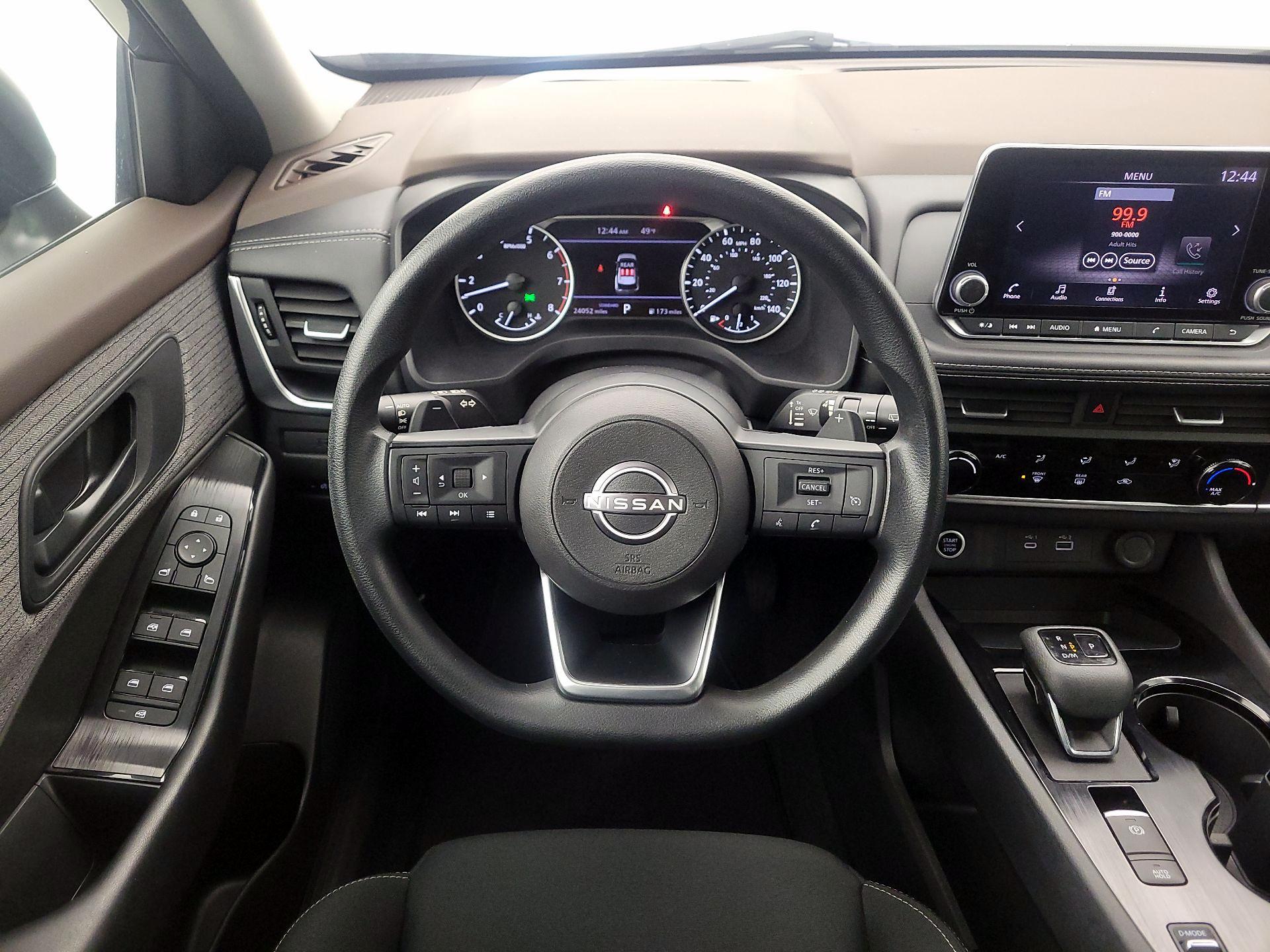 Thumbnail: 2023 Nissan Rogue - 10