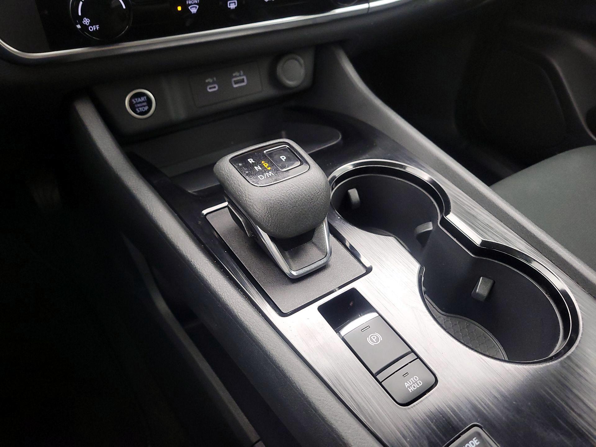 Thumbnail: 2023 Nissan Rogue - 17