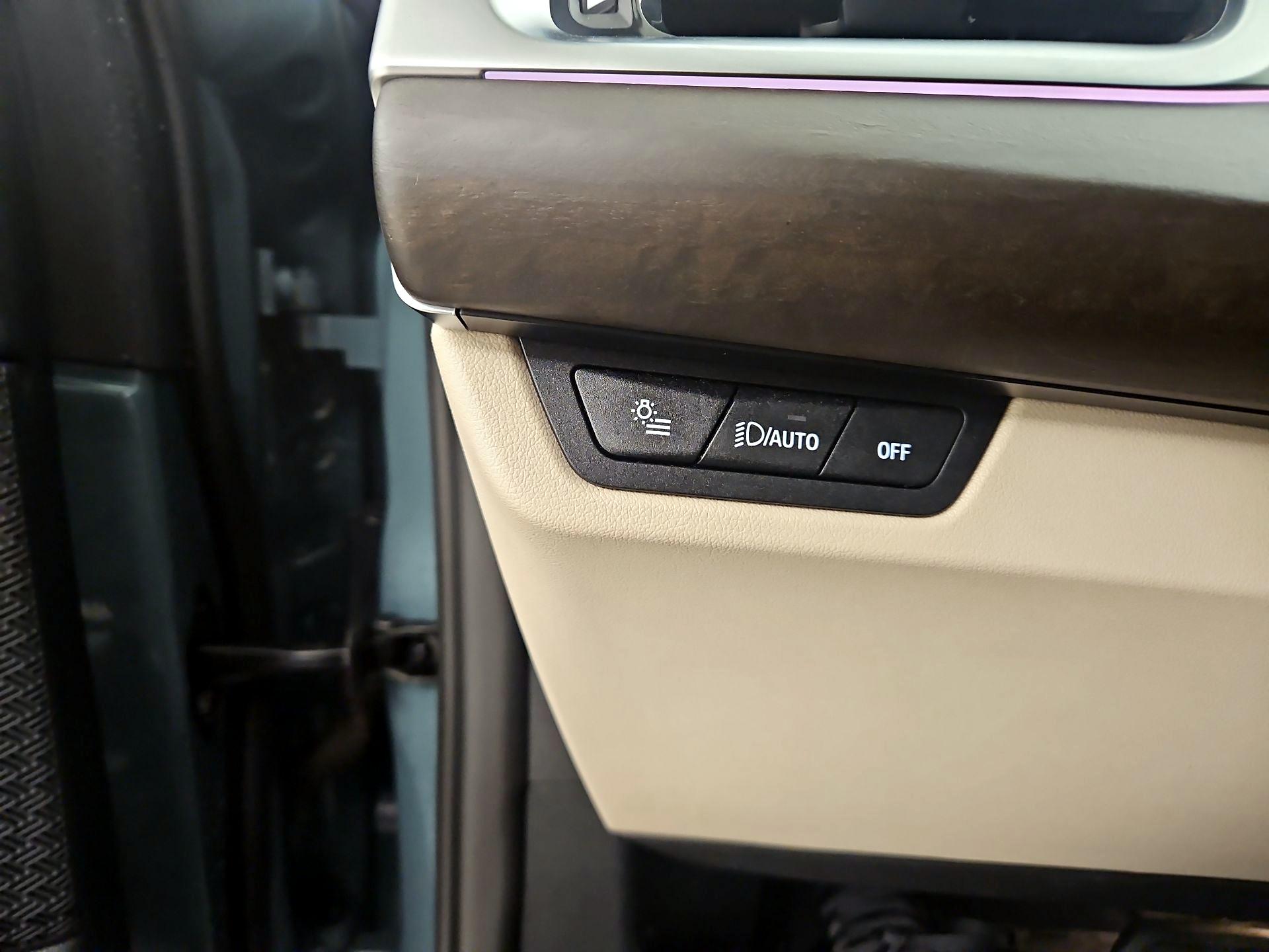 Thumbnail: 2023 BMW X1 - 13