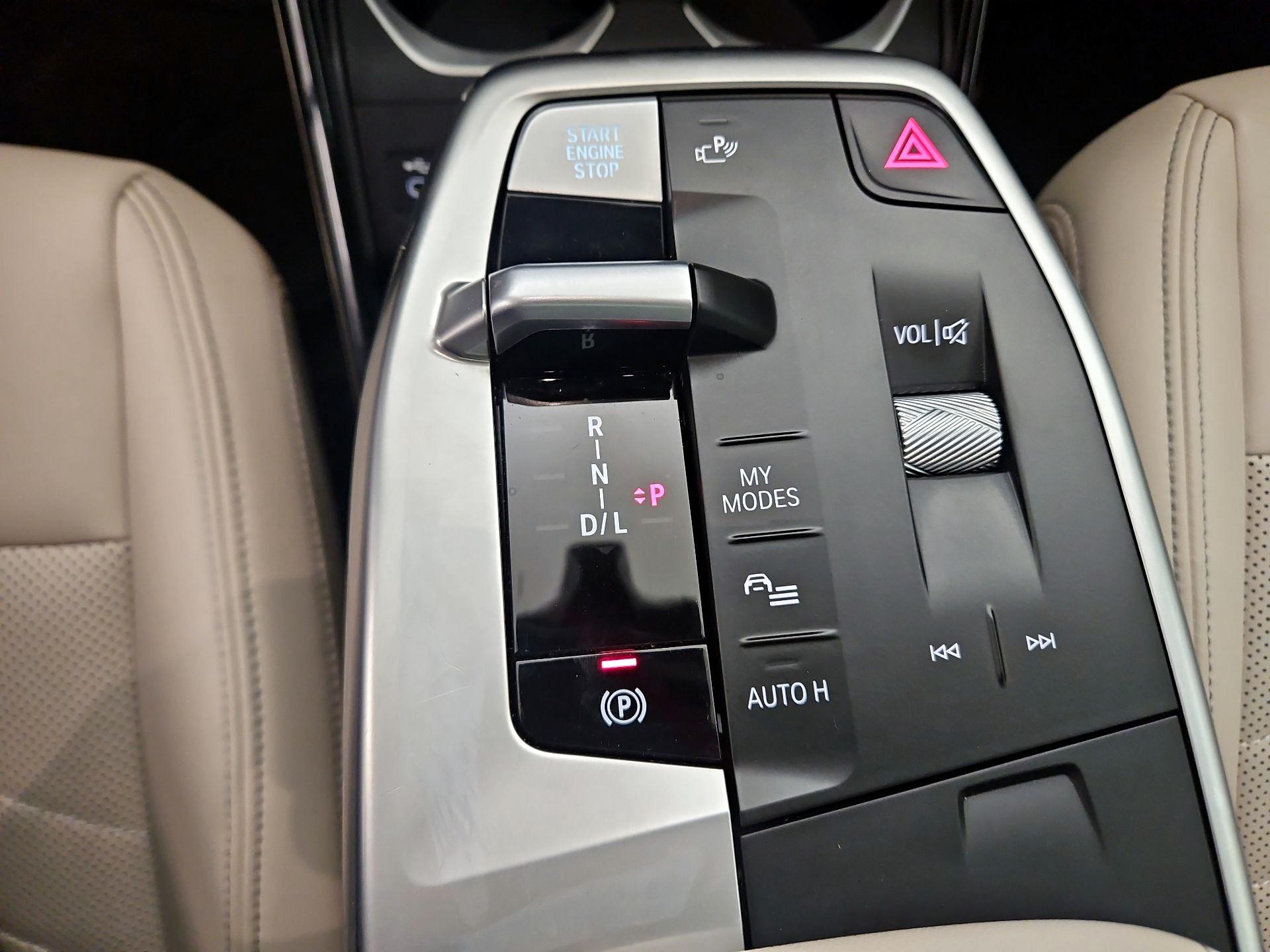 Thumbnail: 2023 BMW X1 - 18