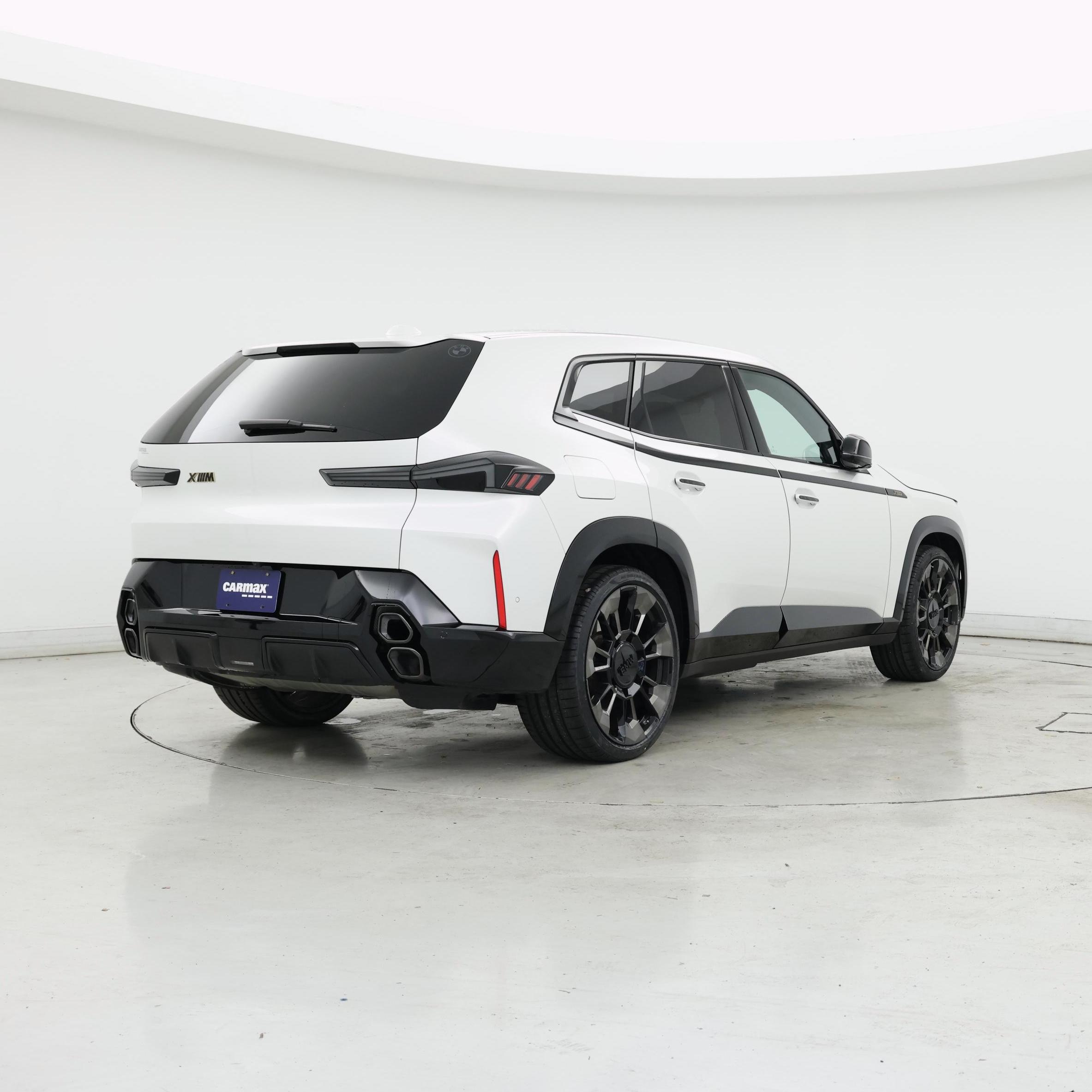 Thumbnail: 2023 BMW XM - 8