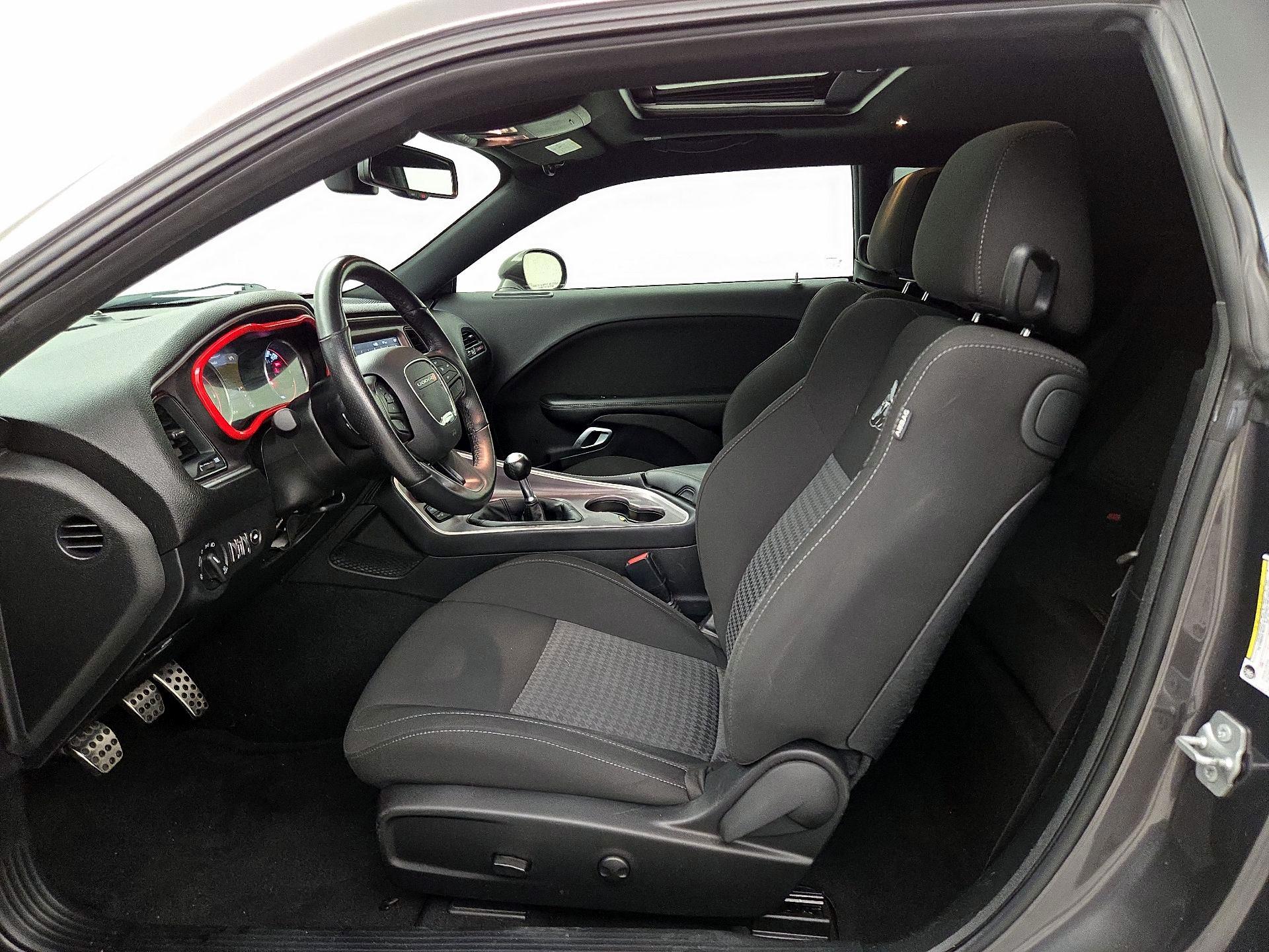 Thumbnail: 2022 Dodge Challenger - 11