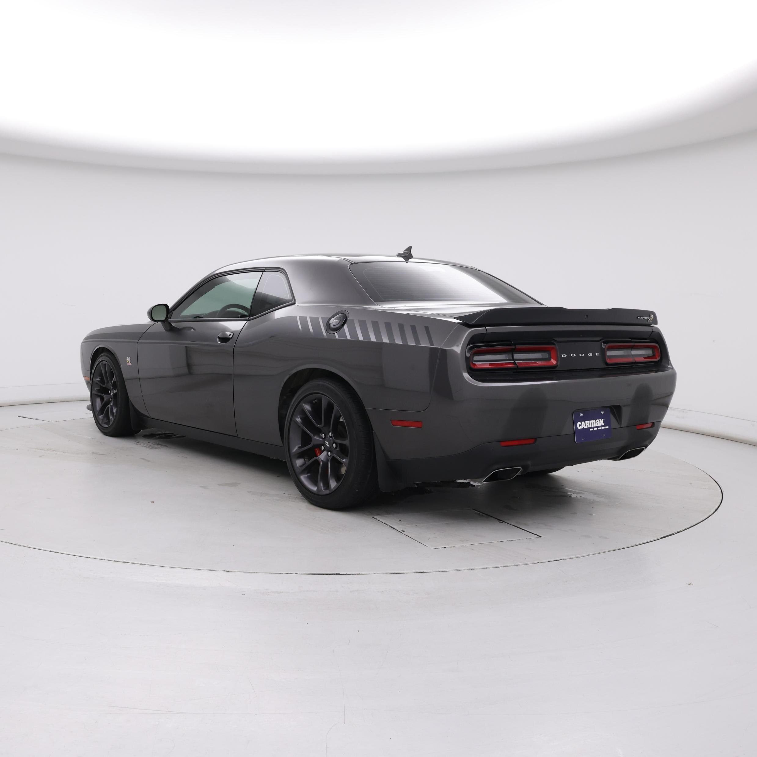 Thumbnail: 2022 Dodge Challenger - 2
