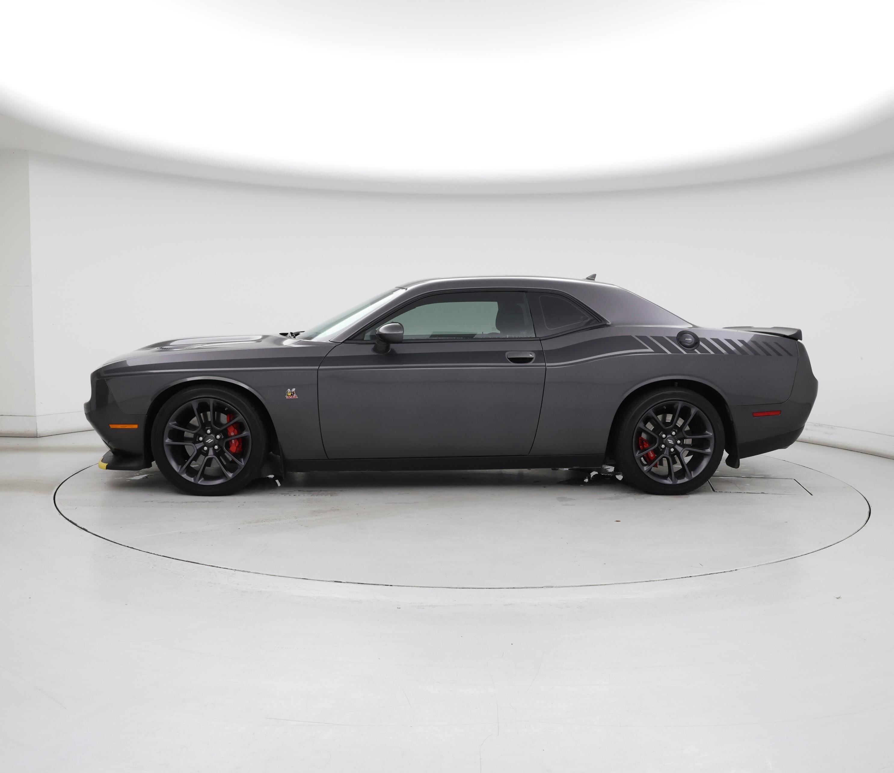 Thumbnail: 2022 Dodge Challenger - 3