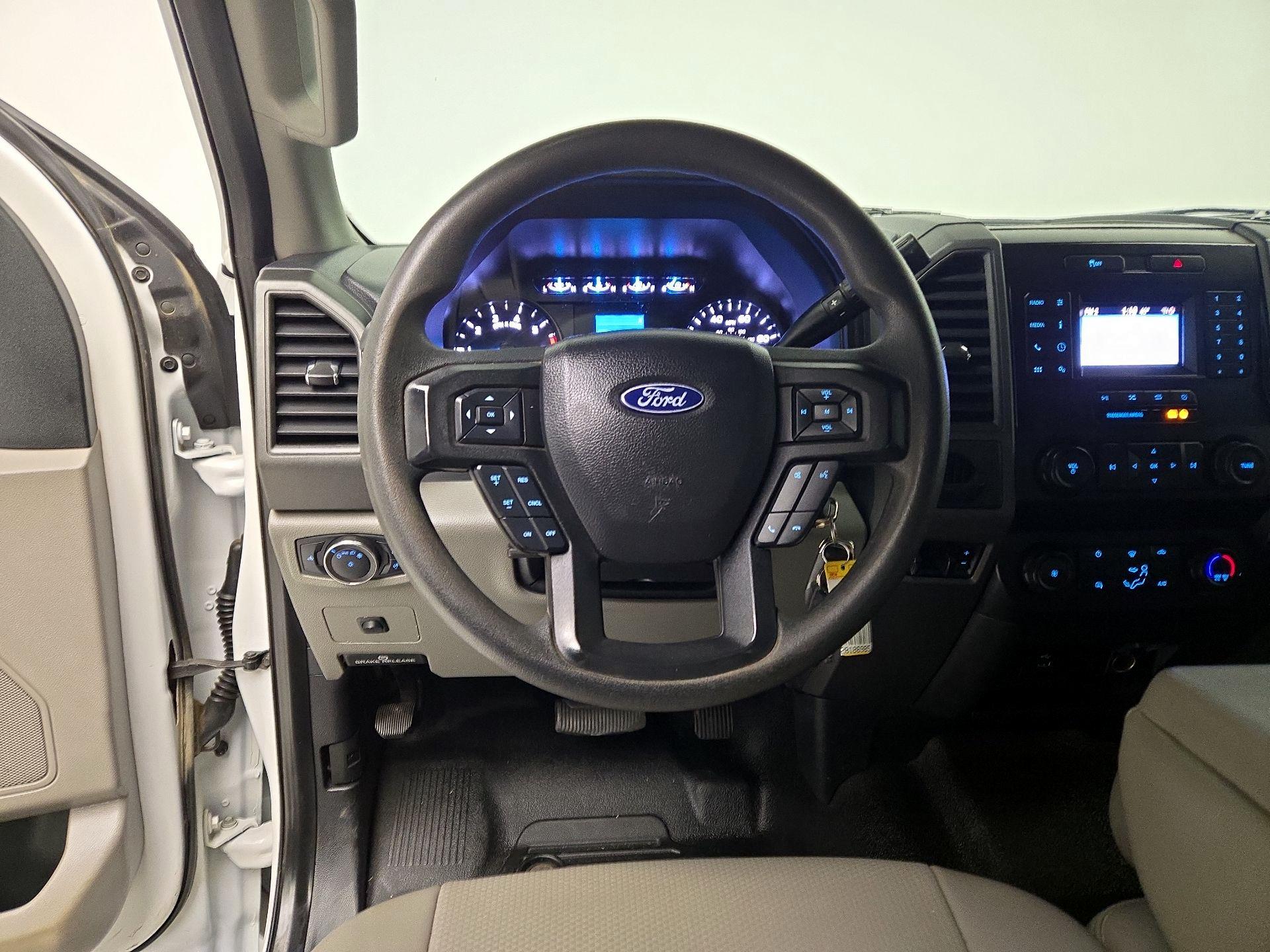 Thumbnail: 2020 Ford F-250 - 10